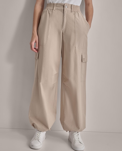 Imagen 0 de Pantalones de mujer cargo con cintura elástica