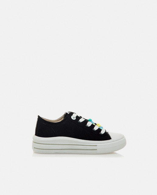 Imagen 0 de Zapatilla casual Bigger Z de lona Mustang para niña con cierre de cordones estampados. Diseño versátil y atemporal