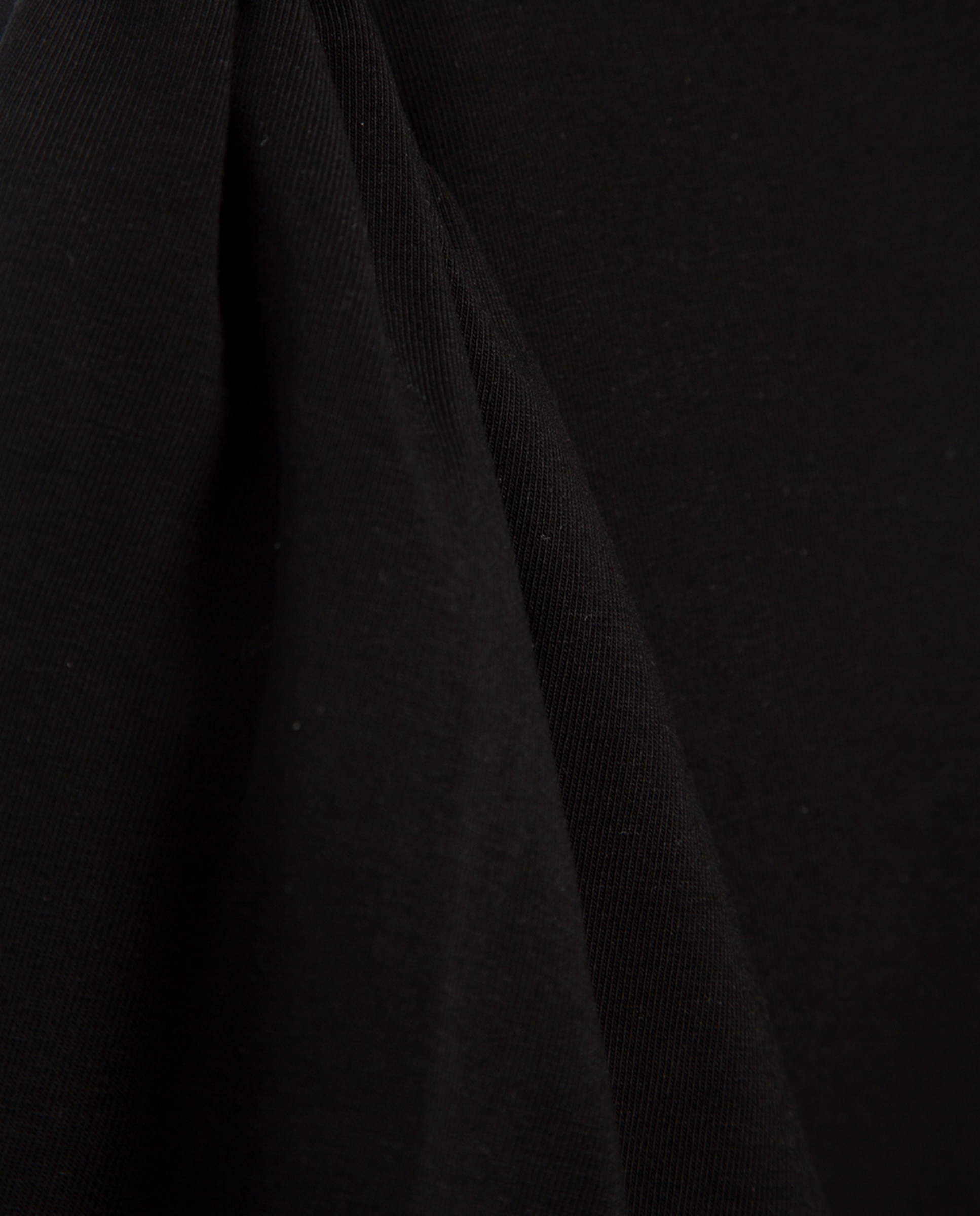 T-shirt com Manga com Capa Preto-5