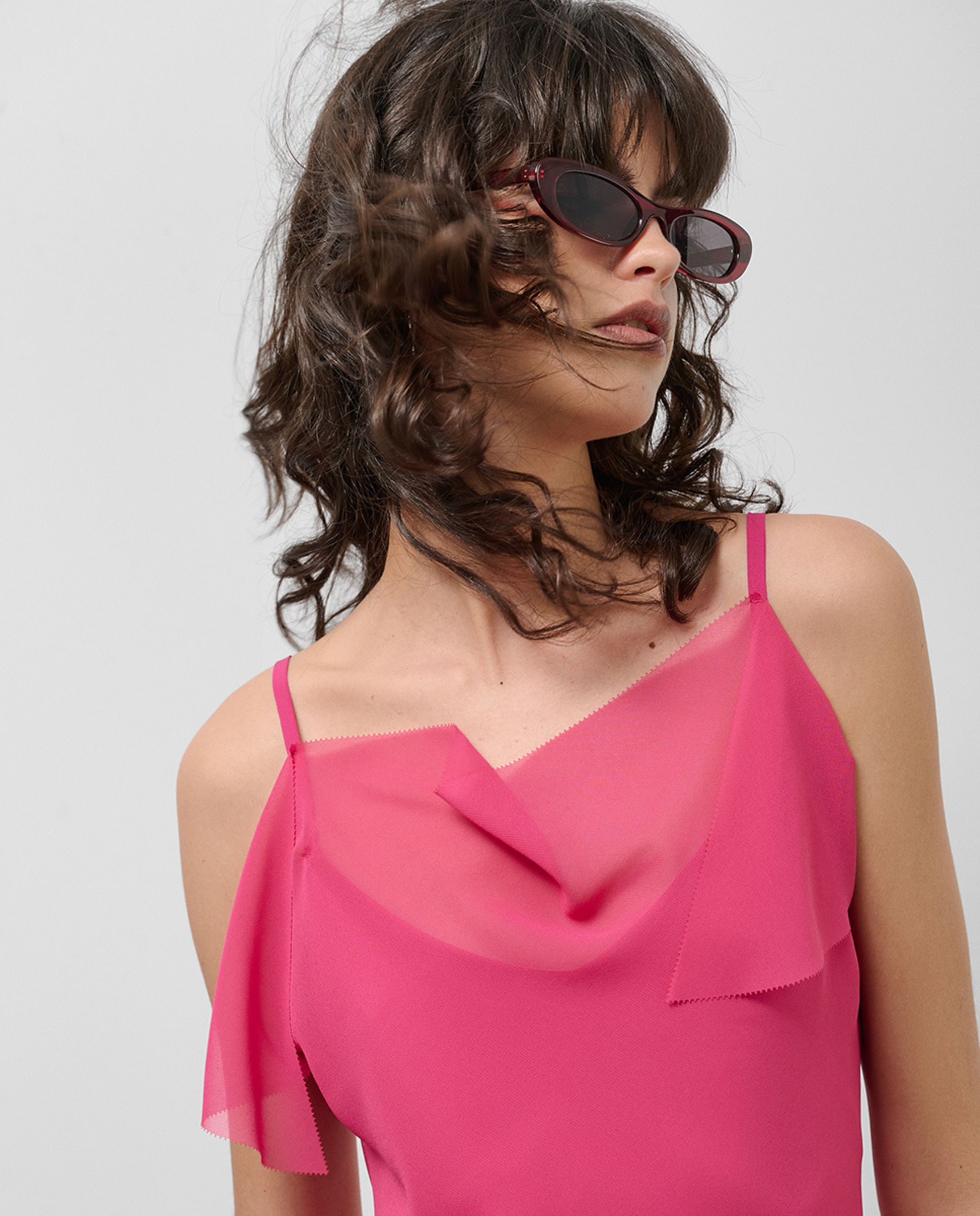 Vestido Comprido de Alças em Crepe Fúcsia-2