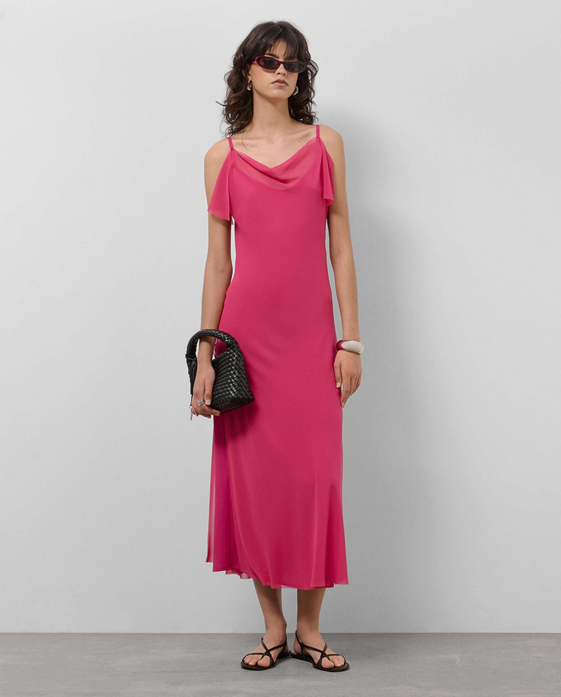 Vestido Comprido de Alças em Crepe Fúcsia-1