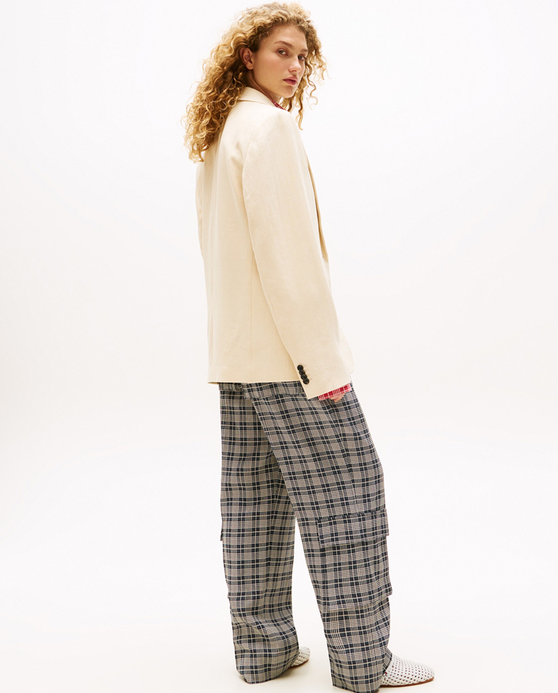 TH SS25 RUNWAY Blazer de Linho Oversize Bege-2