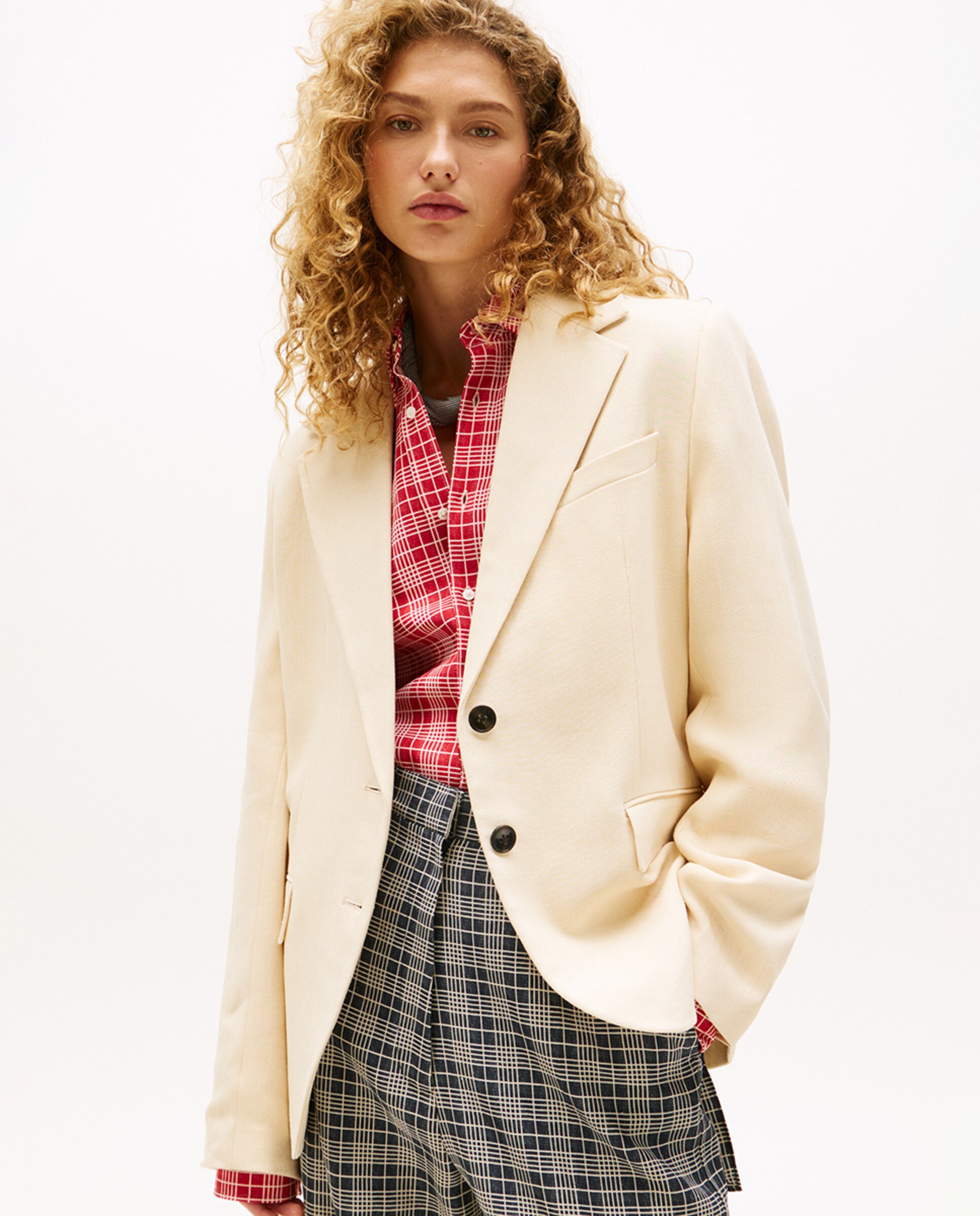TH SS25 RUNWAY Blazer de Linho Oversize Bege-1