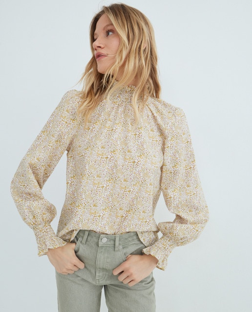 Imagen 0 de Blusa de mujer de cuello alto estampada