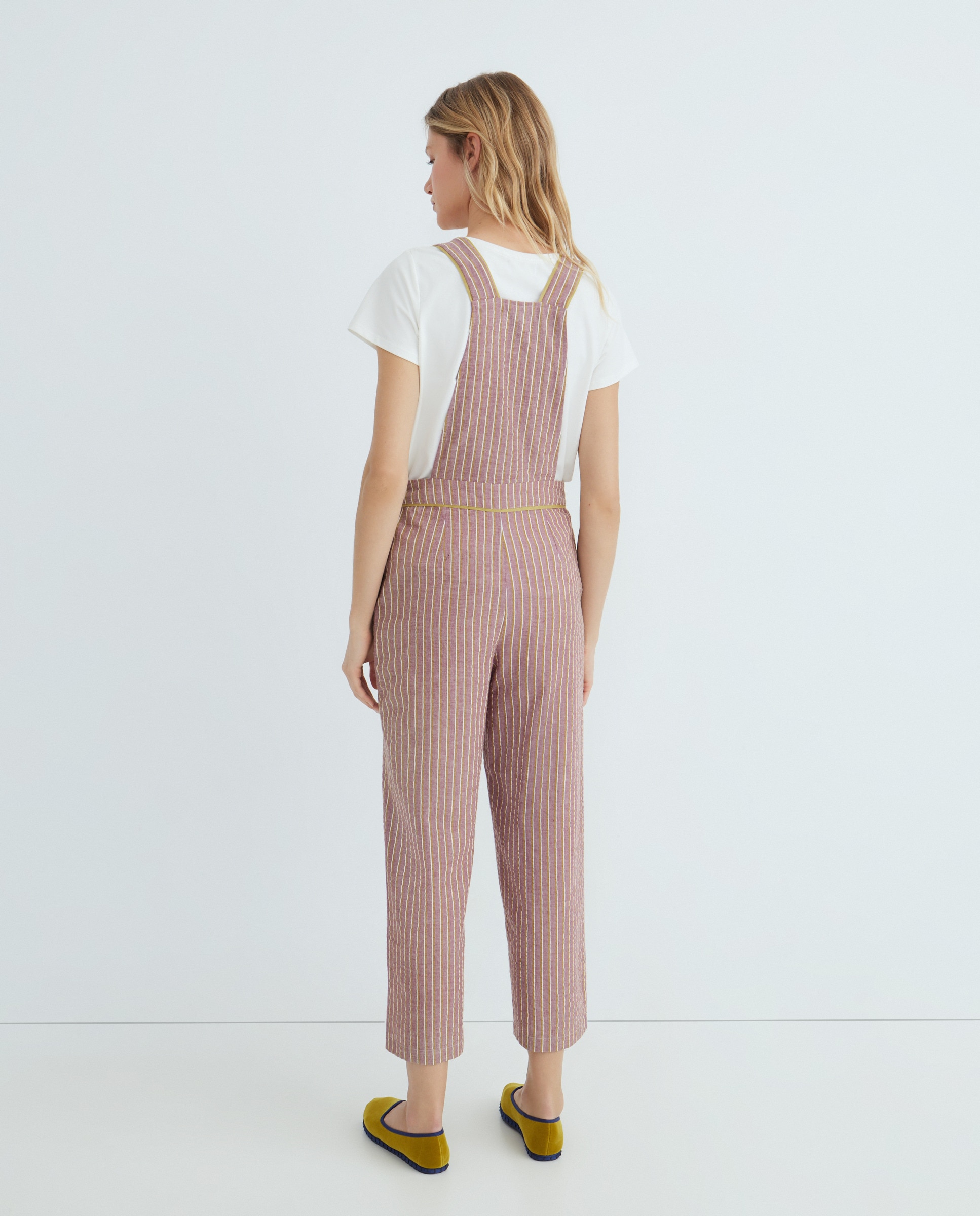 Peto de mujer oversize cuello pico 290 Burdeos-3