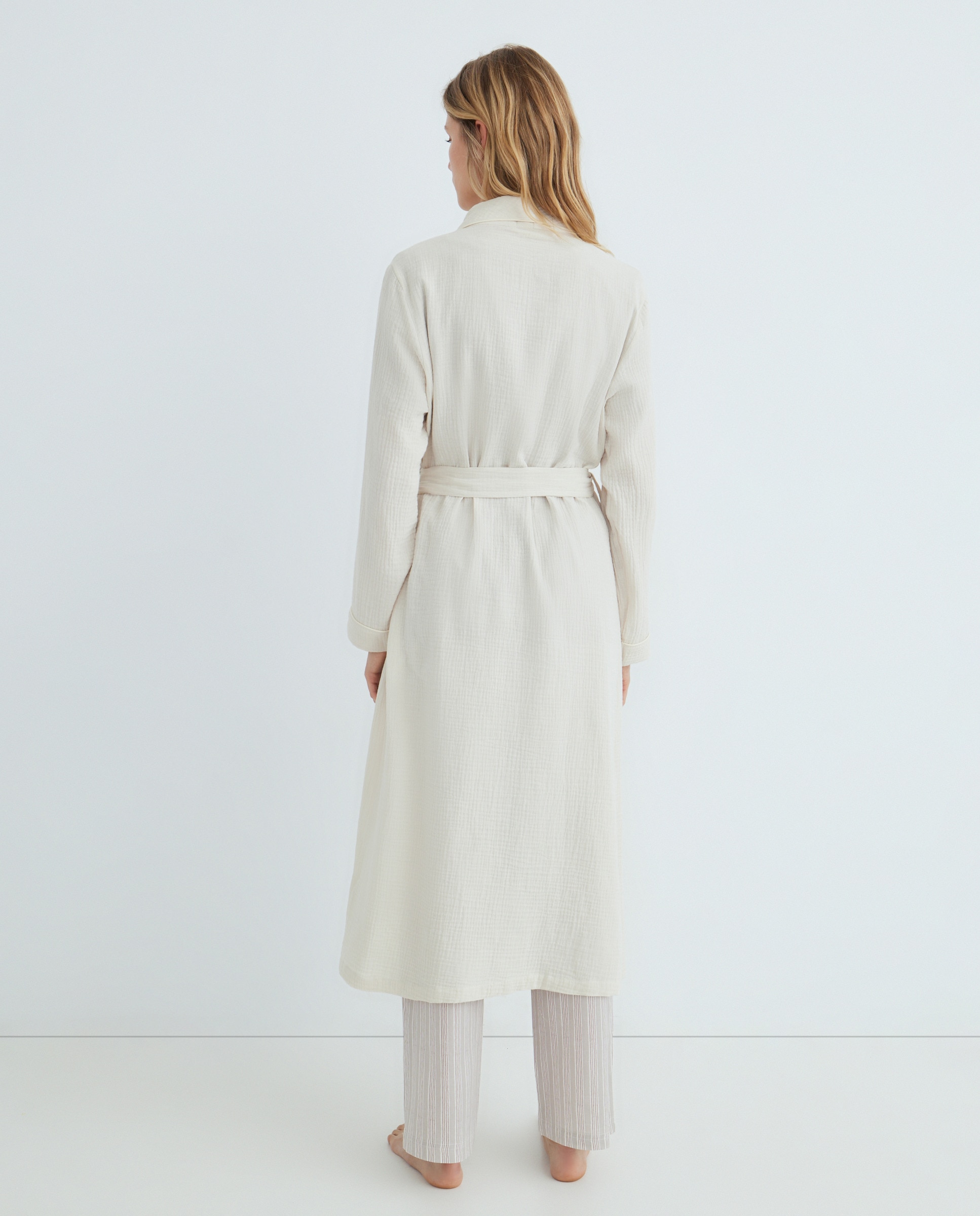 Bata Mujer Algodón Bolsillos Beige-2