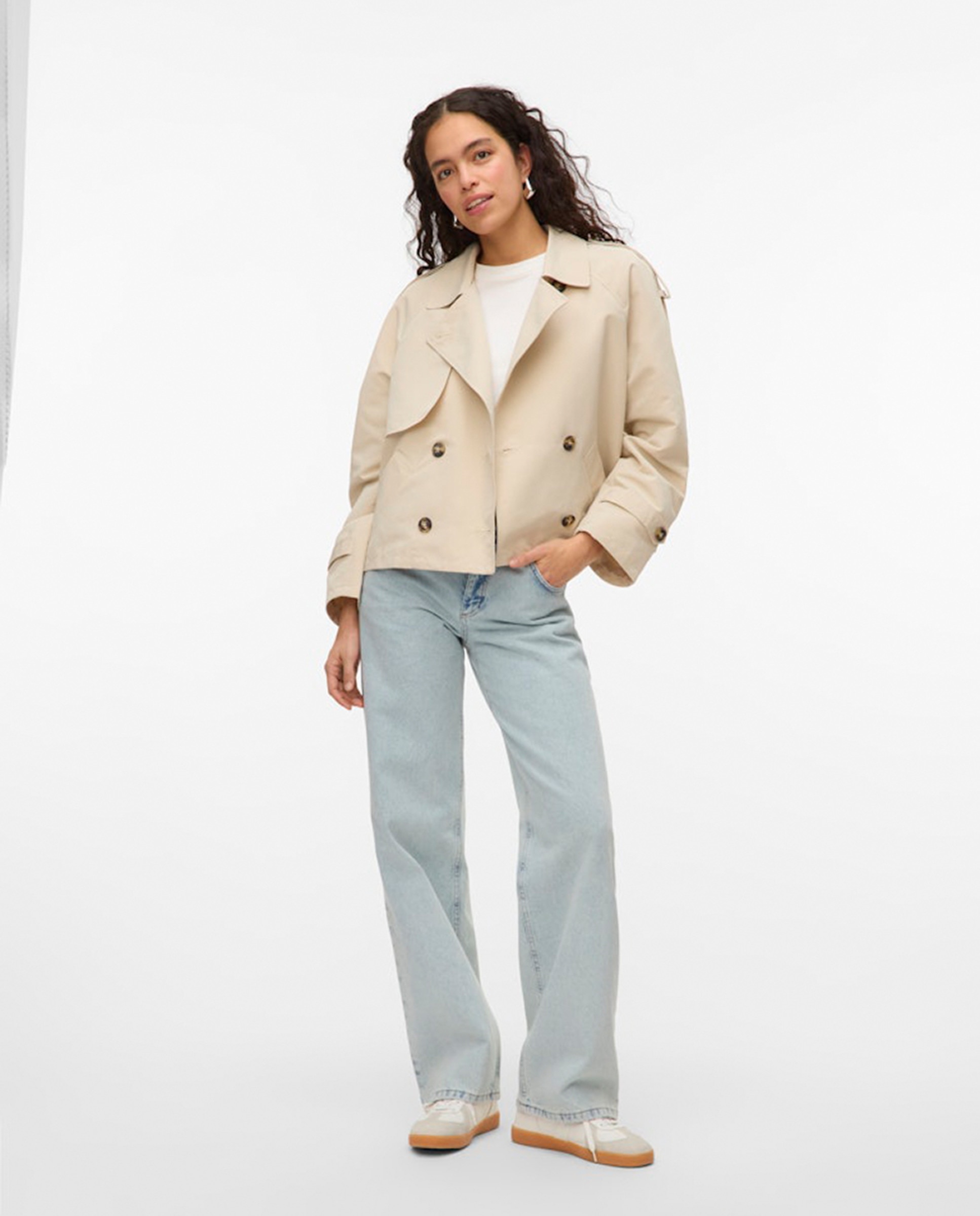Gabardine Curta com Bolsos Branco-7