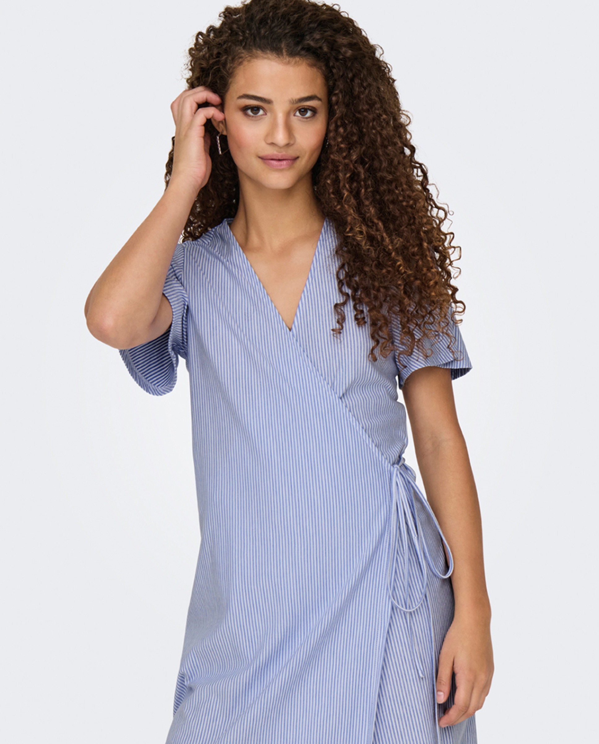 Vestido Wrap de Manga Curta Azul-claro-4
