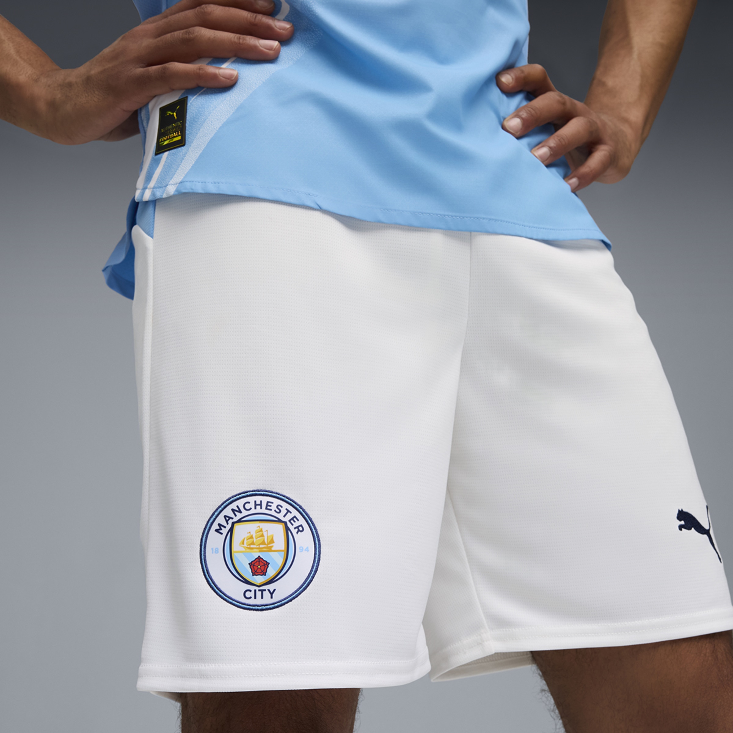 Calções de Homem MCFC Shorts Réplica Branco-3