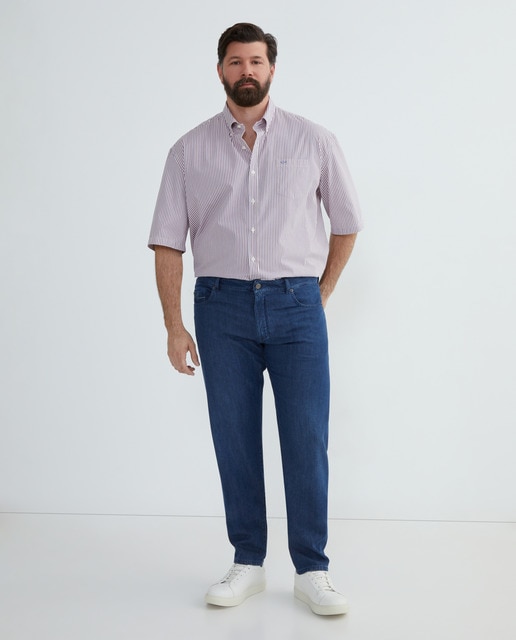 Imagem 0 de Jeans de 5 Bolsos Tamanhos Grandes com Lavagem Escura