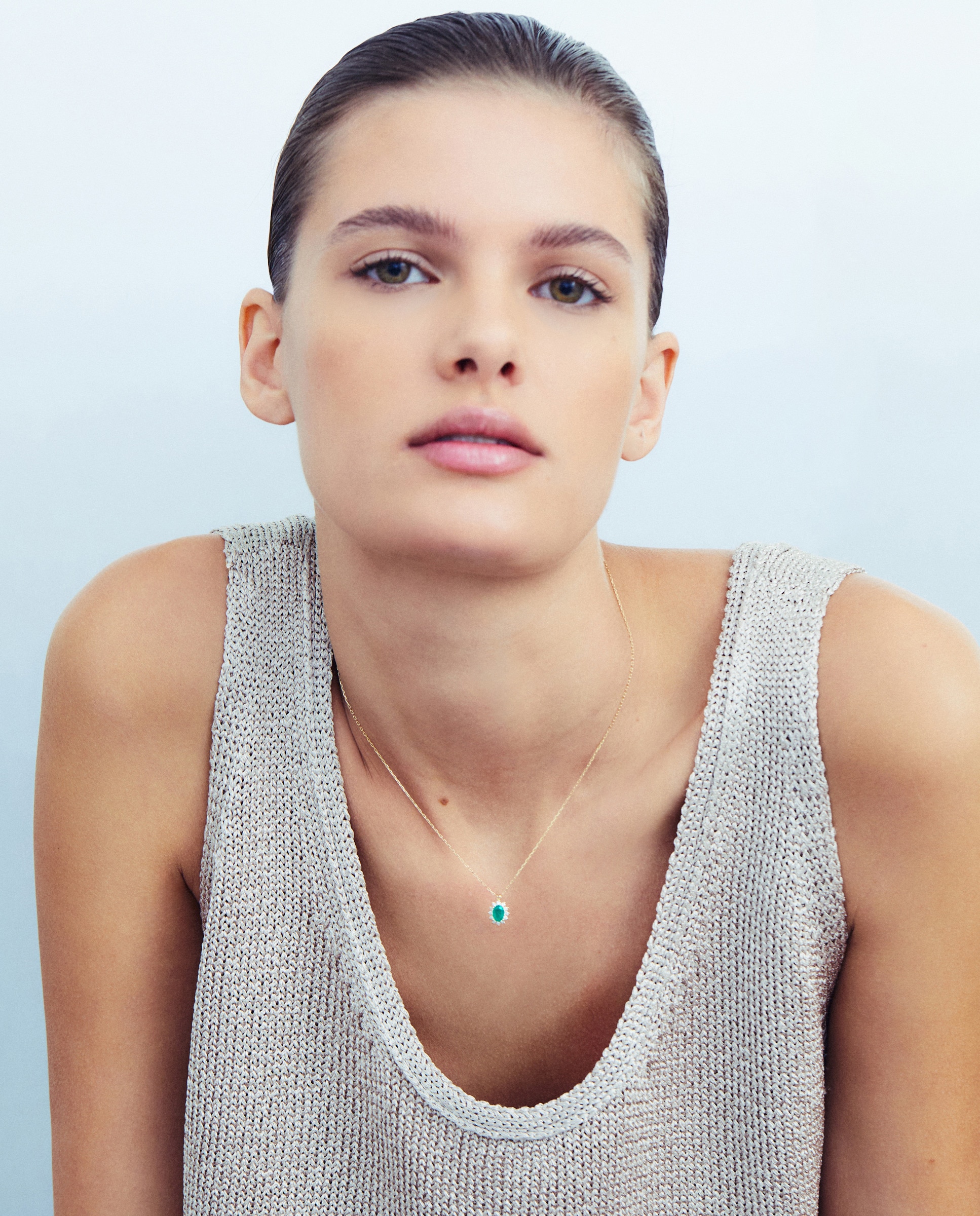 Colgante de oro con diamante y esmeralda Verde-3