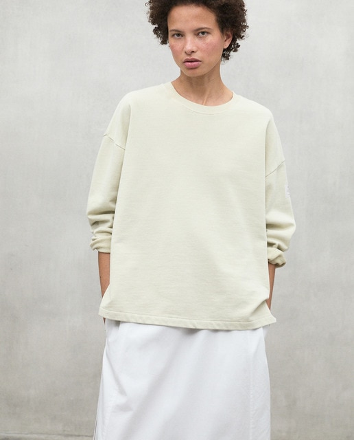 Imagem 0 de Sweatshirt Oversize com Decote Redondo