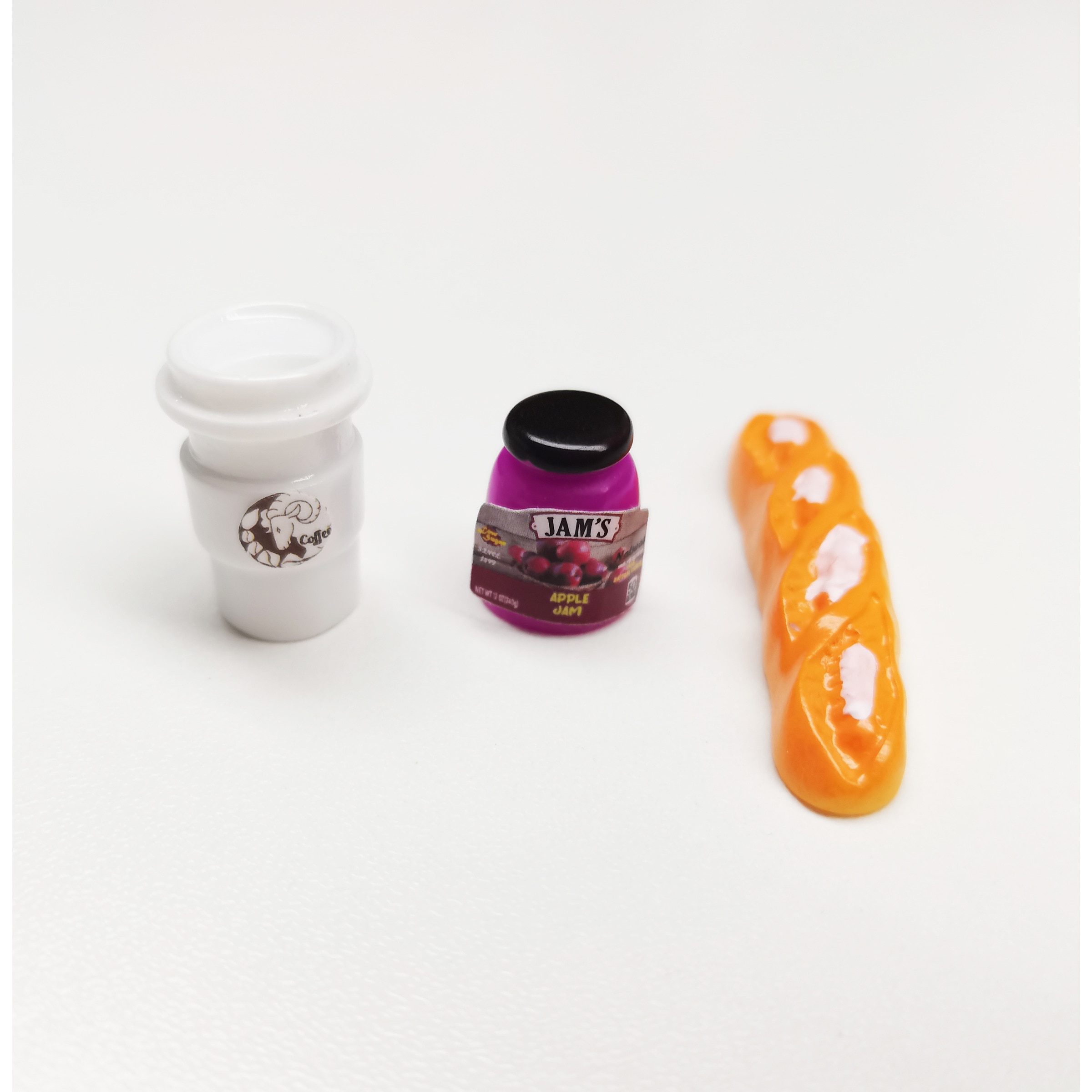 Cápsula sorpresa Caprichos Mini World modelos surtidos 25