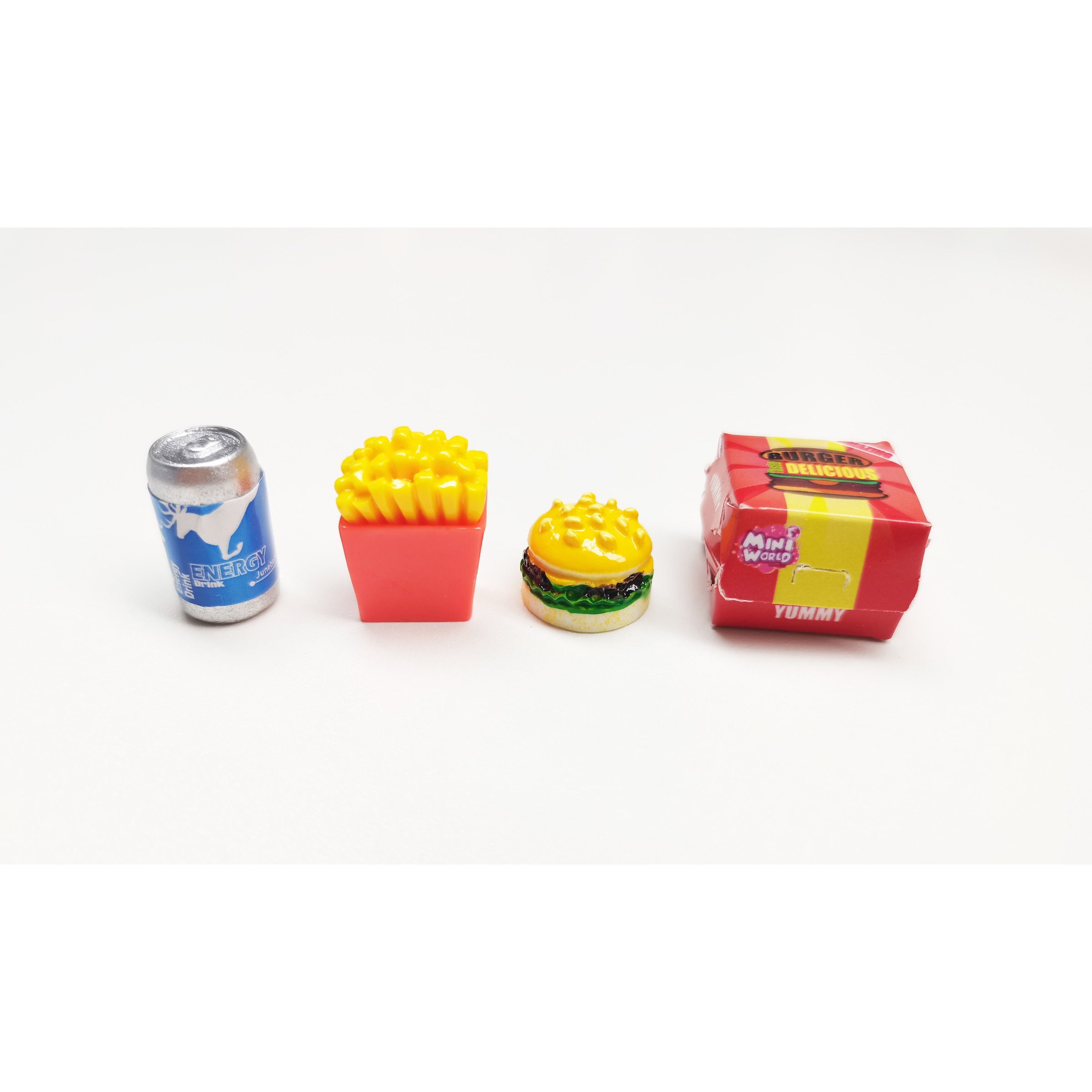 Cápsula sorpresa Caprichos Mini World modelos surtidos 9