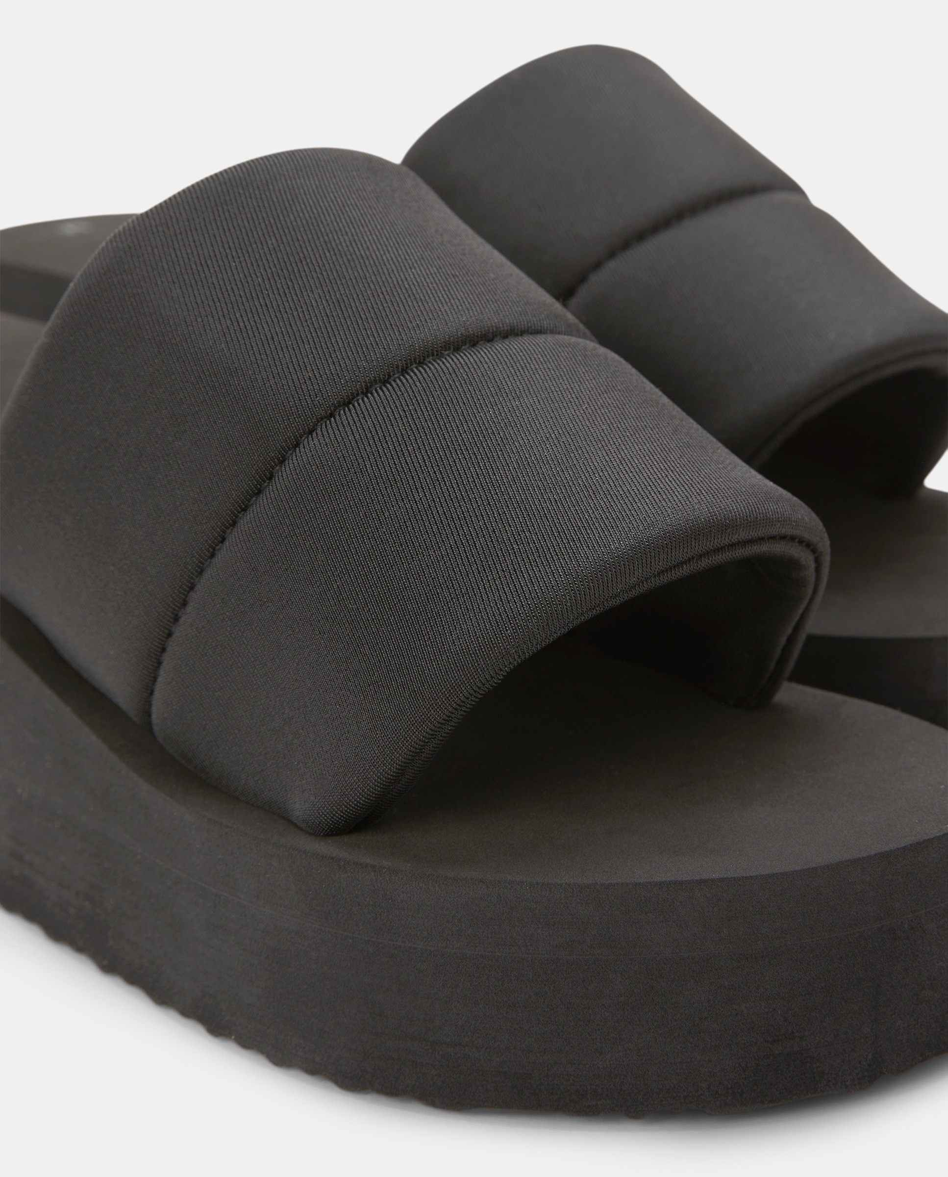 Flip-Flop com Cunha Preto-5