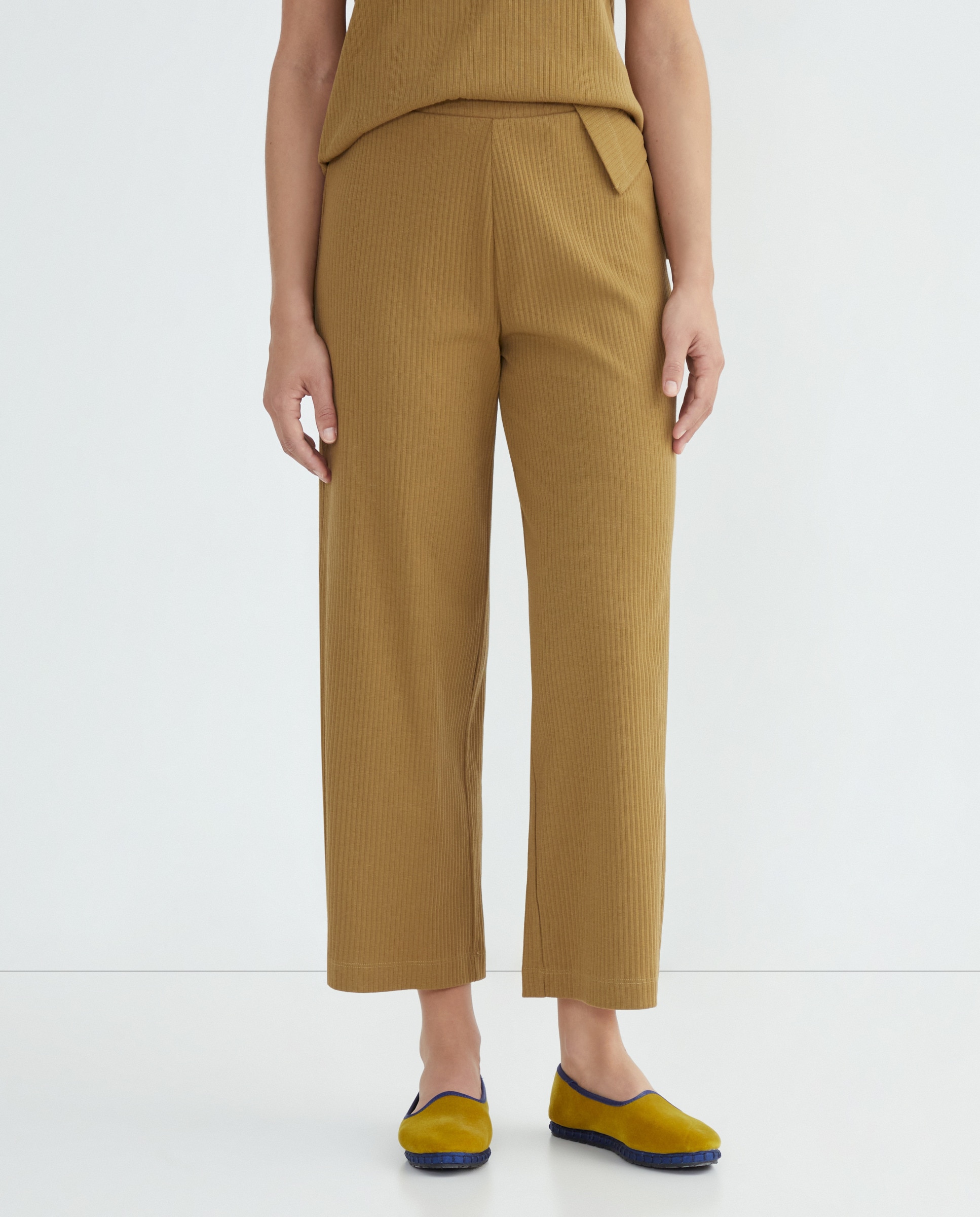 Pantalón punto canale mujer 560 Oliva-2