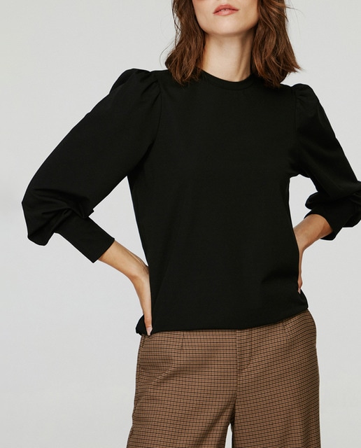 Imagen 0 de Camiseta de mujer cuello redondo manga larga