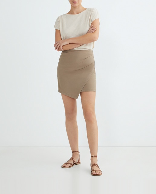 Imagen 0 de Falda corta drapeada