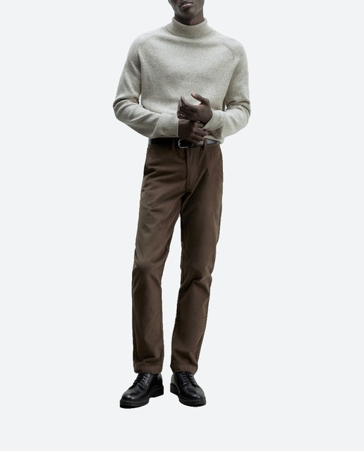 Imagen 0 de Pantalón hombre chino pana