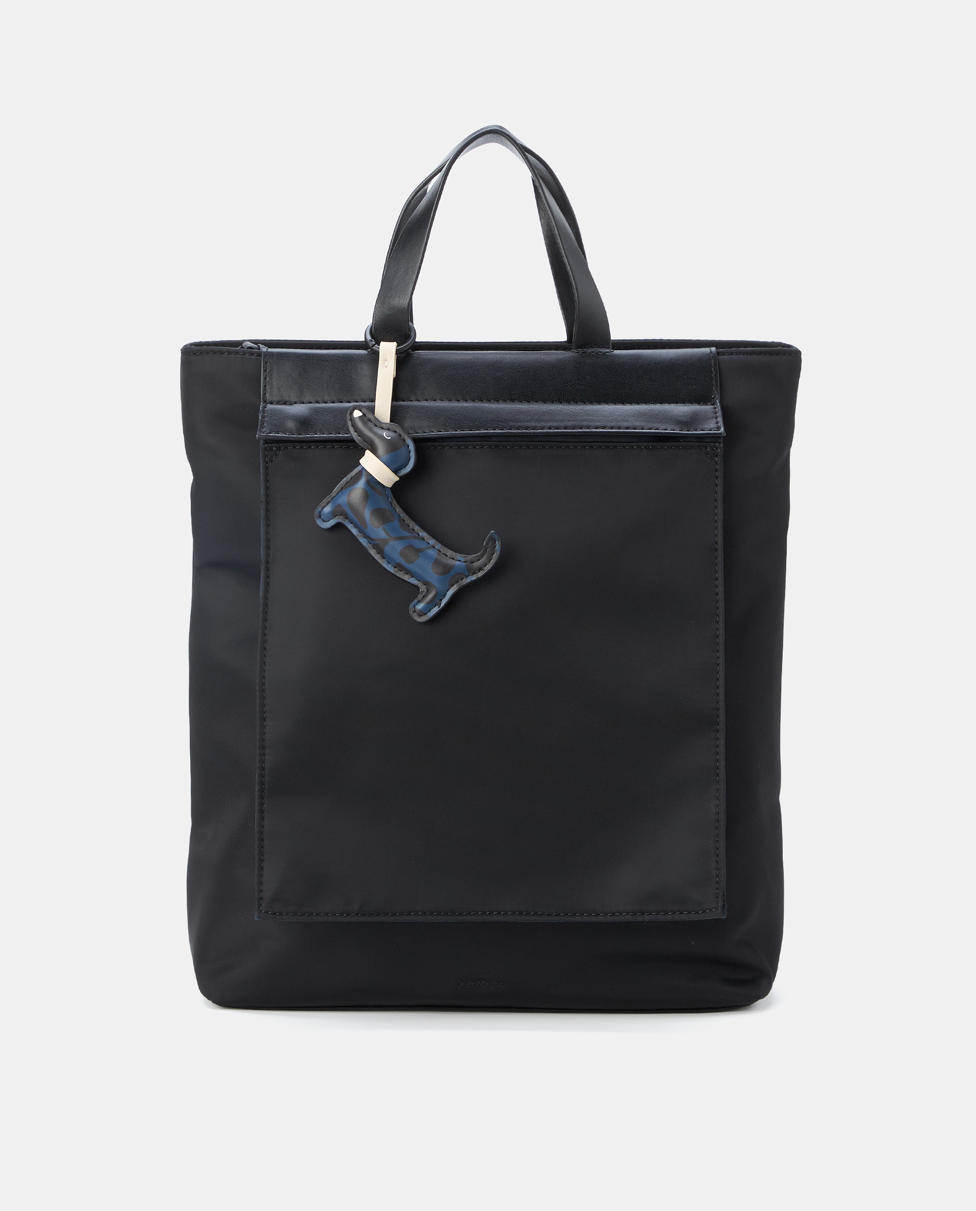 Mochila com Bolso à Frente e Estampado Reversível Preto-1