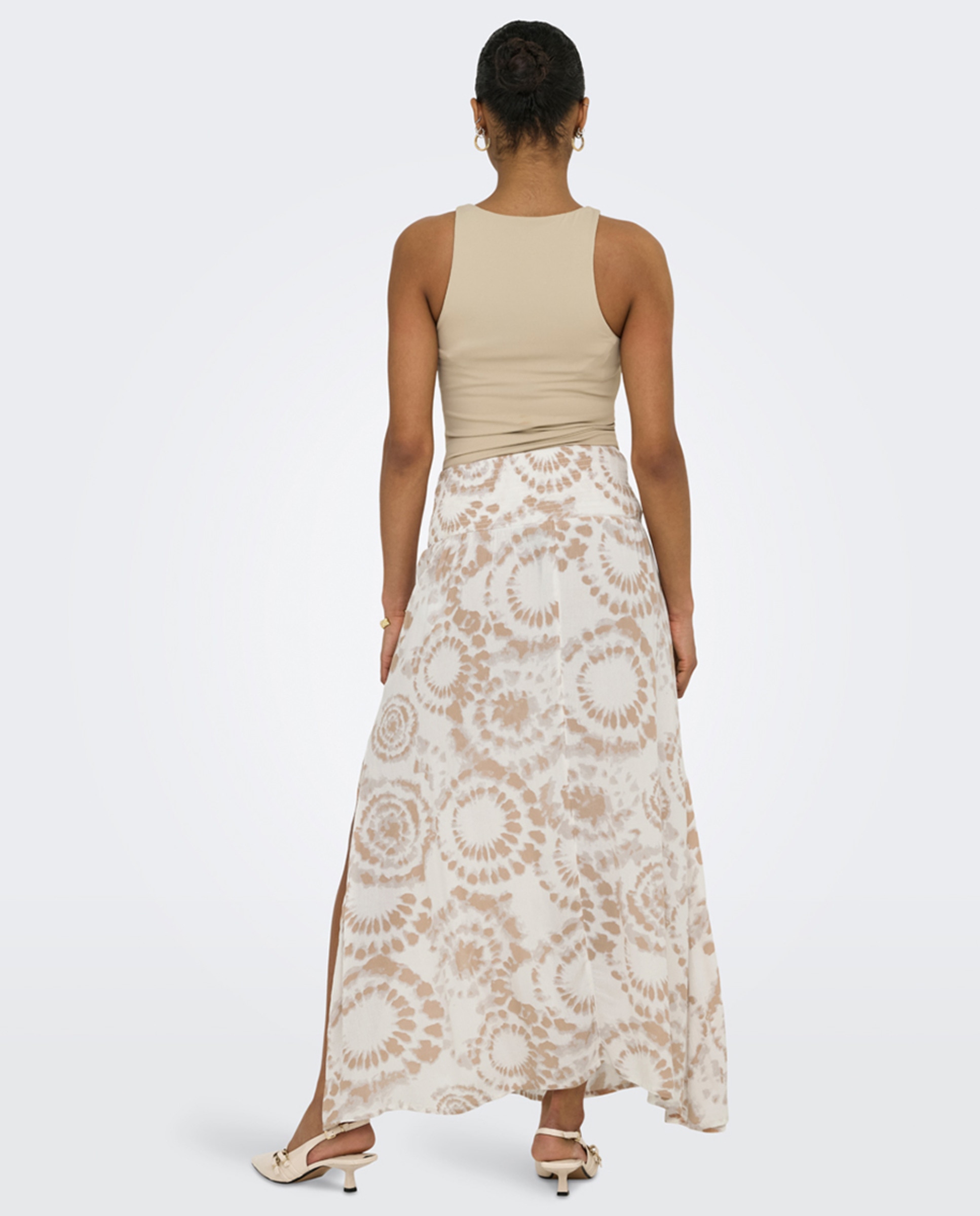 Saia Midi Estampada com Abertura Lateral Castanho-3