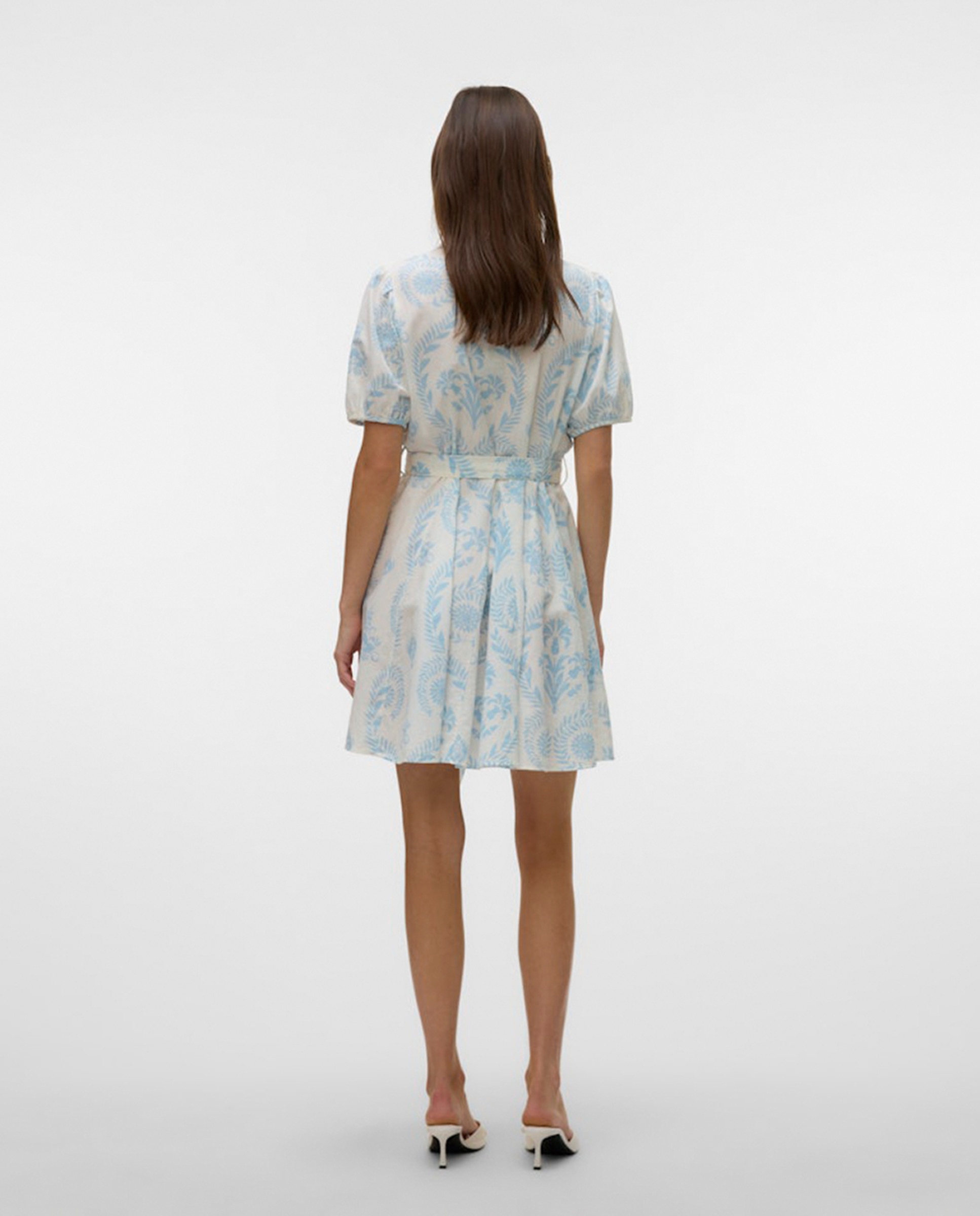 Vestido camiseiro com cinto Azul-claro-4