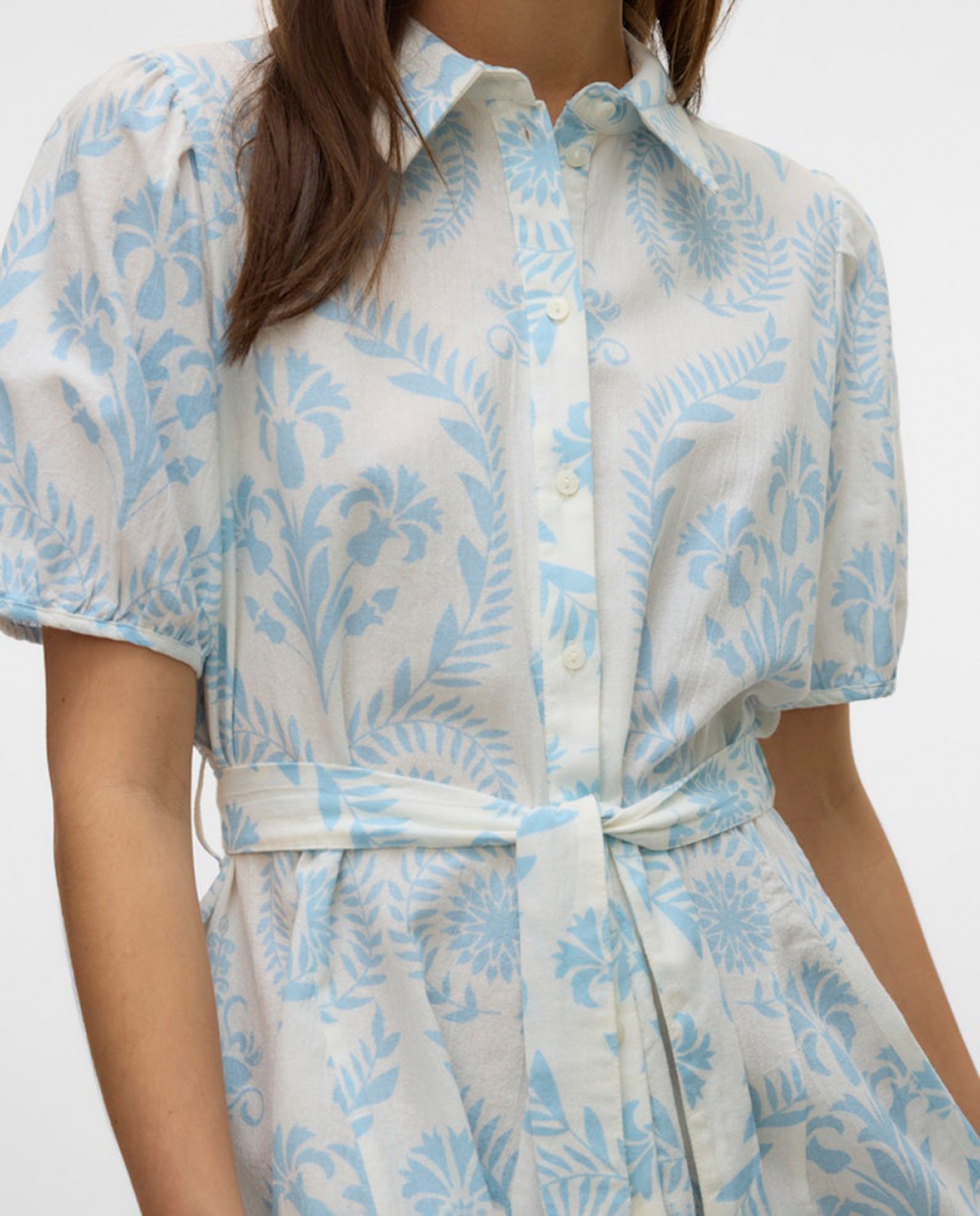 Vestido camiseiro com cinto Azul-claro-3
