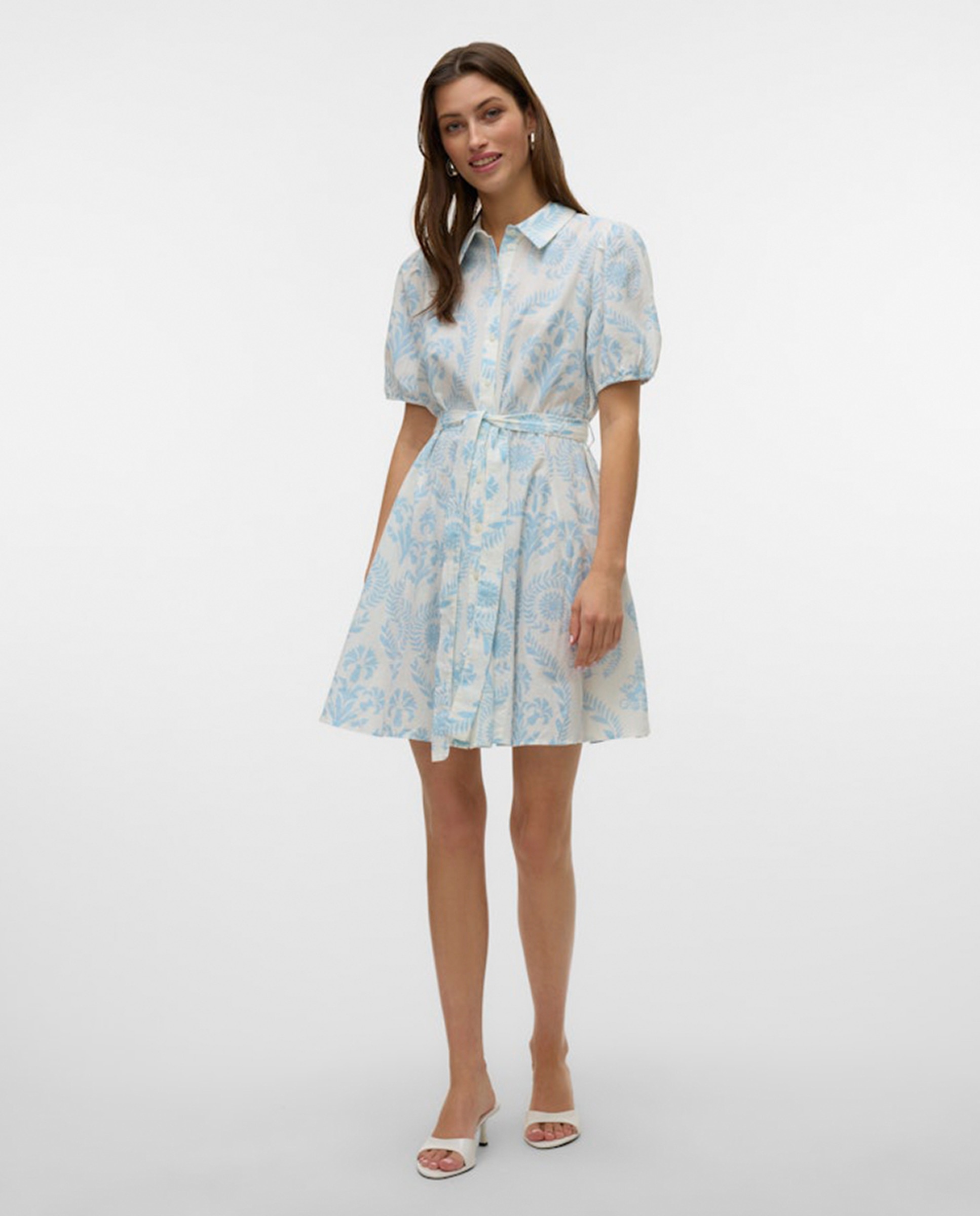 Vestido camiseiro com cinto Azul-claro-1