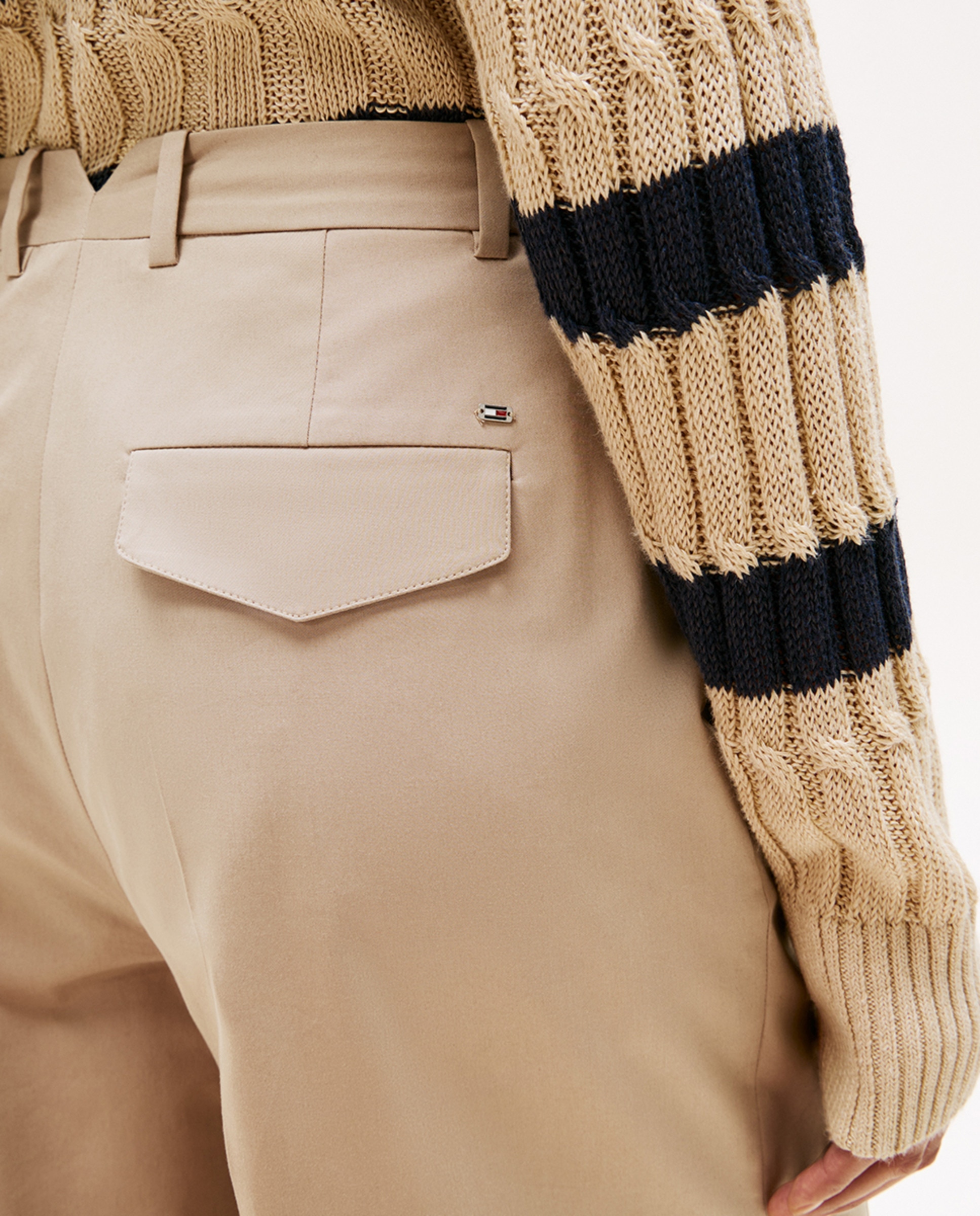 Calças Chino Slim Straight Bege-4
