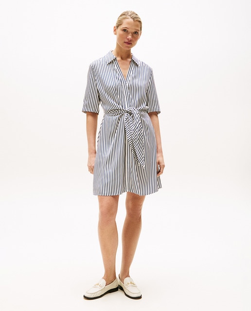 Imagem 0 de Vestido Curto com Laço na Cintura
