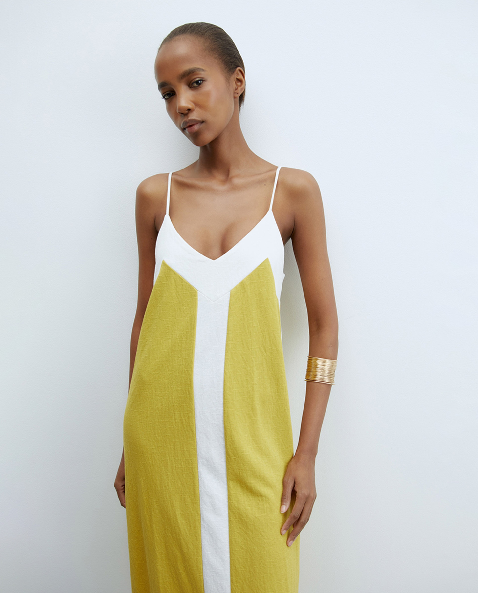 Vestido com Alças Finas Mostarda-2