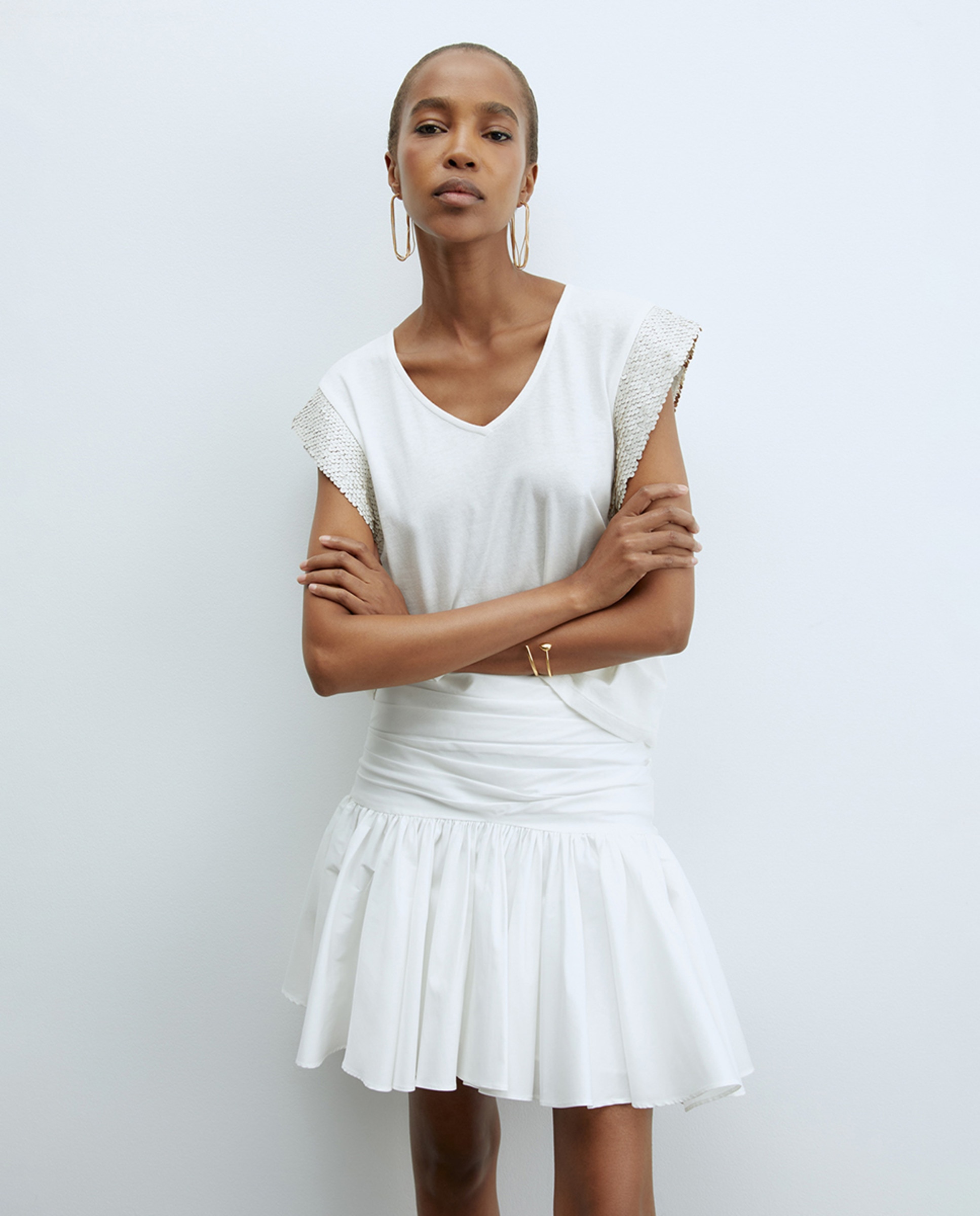 T-shirt com Lantejoula Branco-1