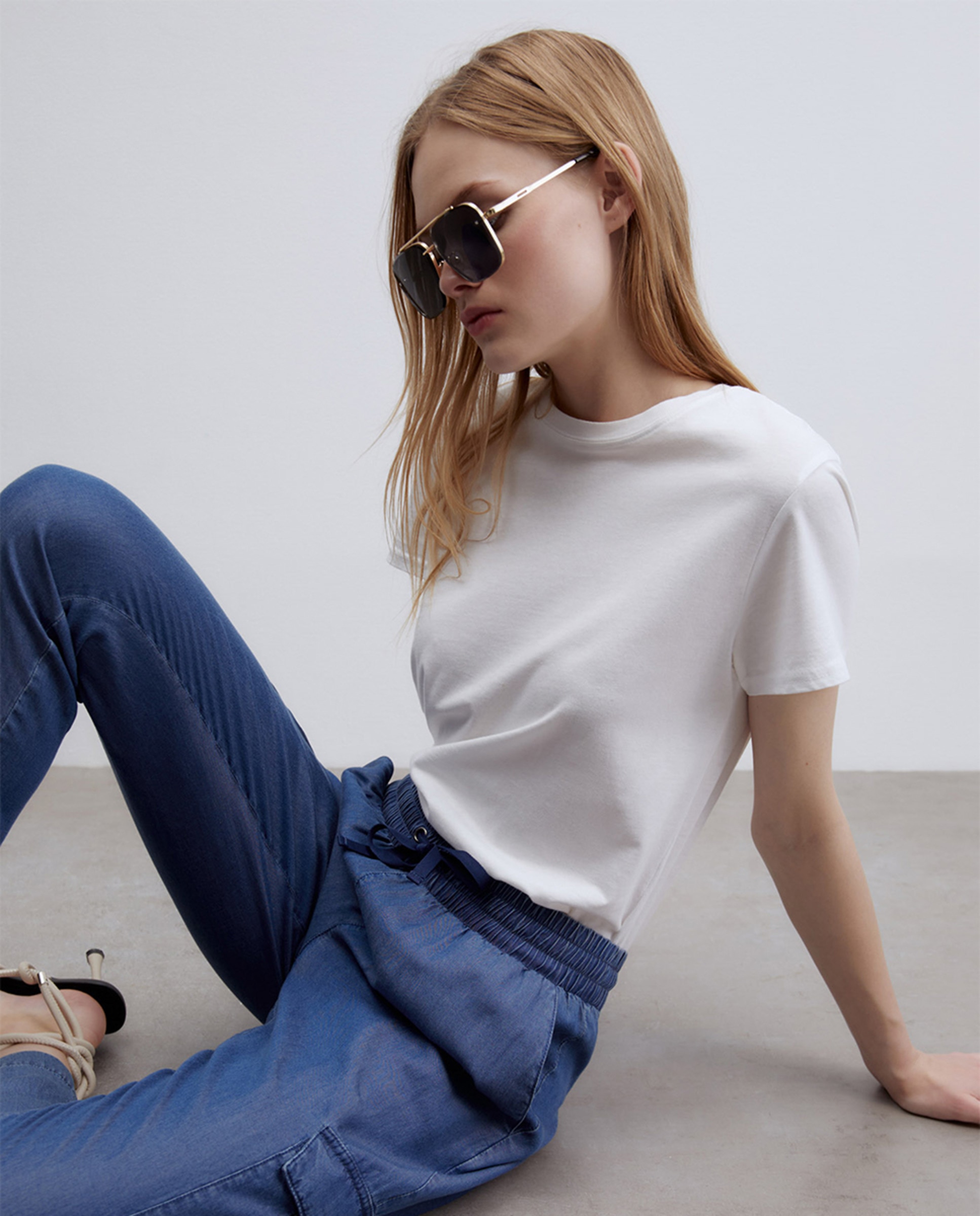 Jeans Relaxed Fluid Cargo Azul-escuro-6