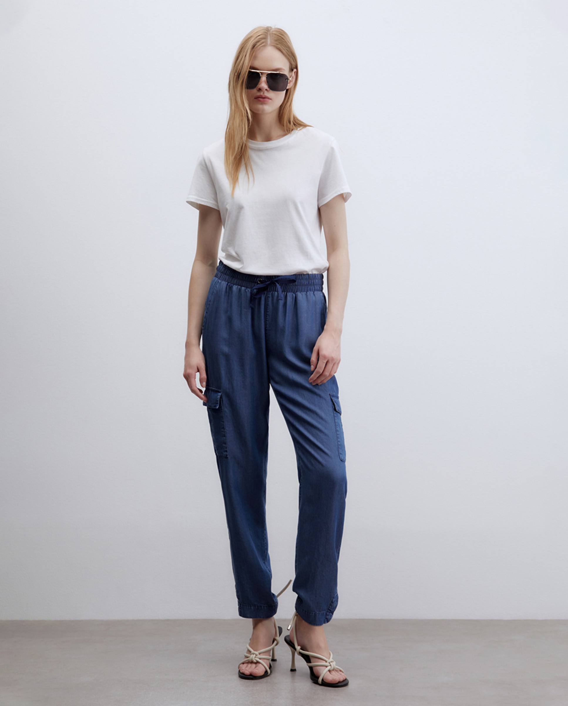Jeans Relaxed Fluid Cargo Azul-escuro-1