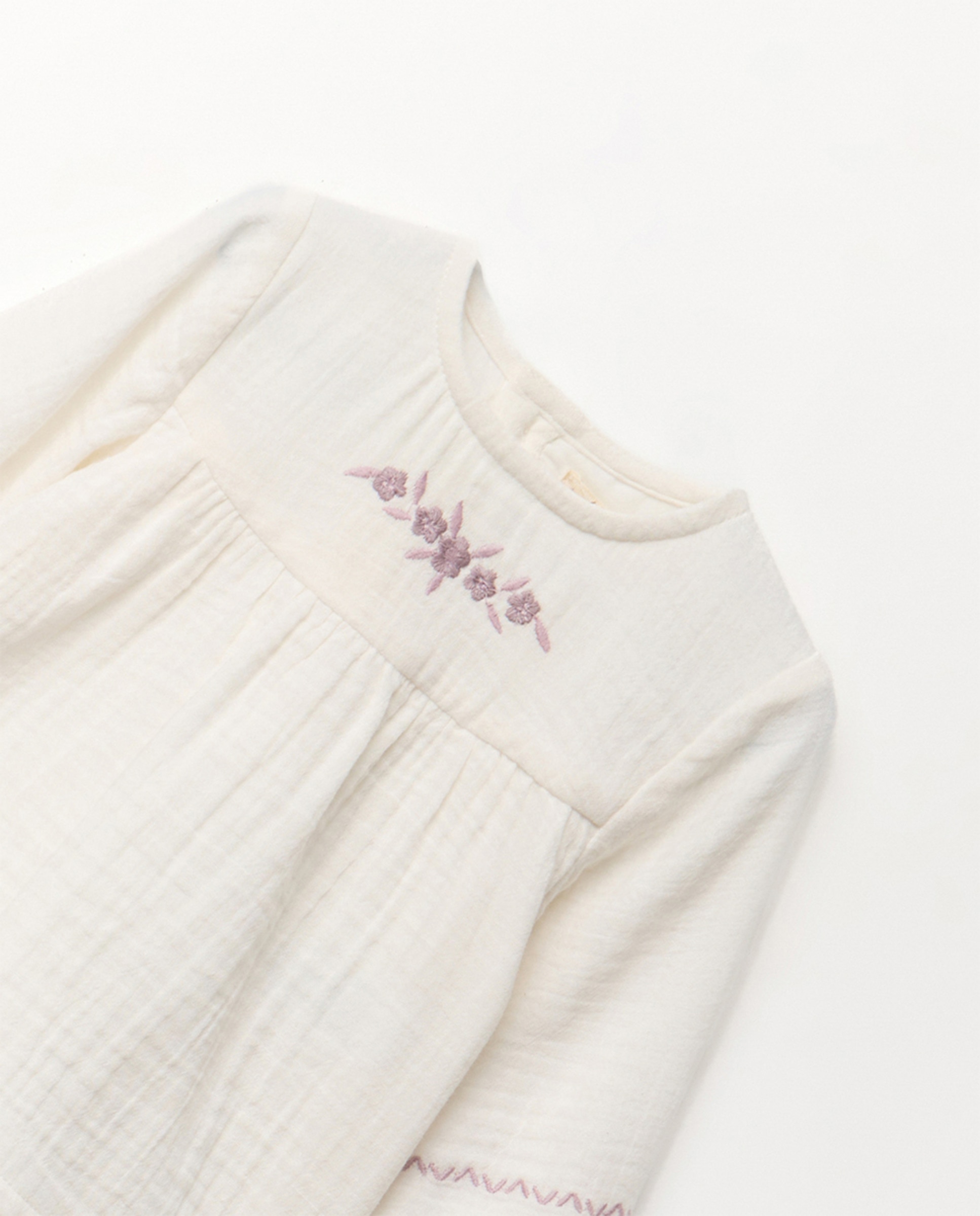 Blusa Ondulada com Peito Cru-4