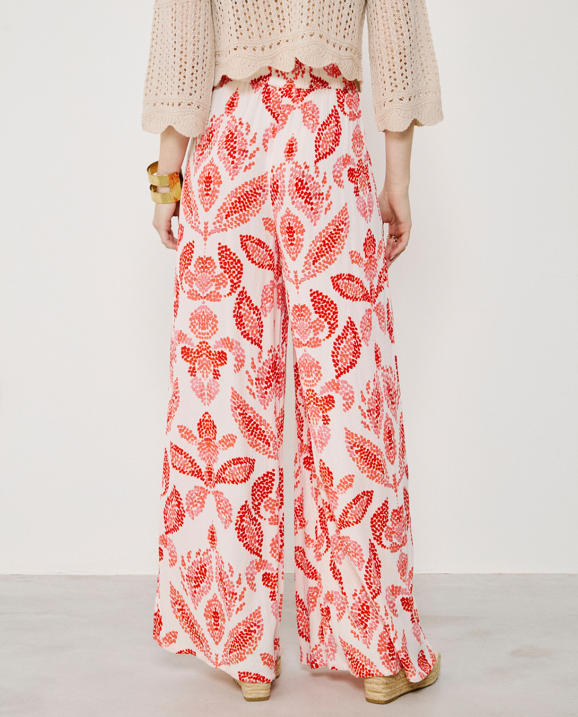 Calças fluidas estampadas de mulher Coral-3