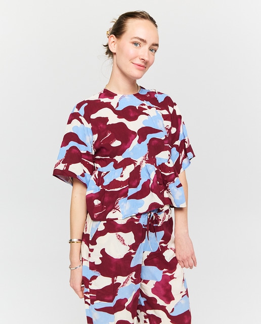 Imagen 0 de Top estampado de mujer