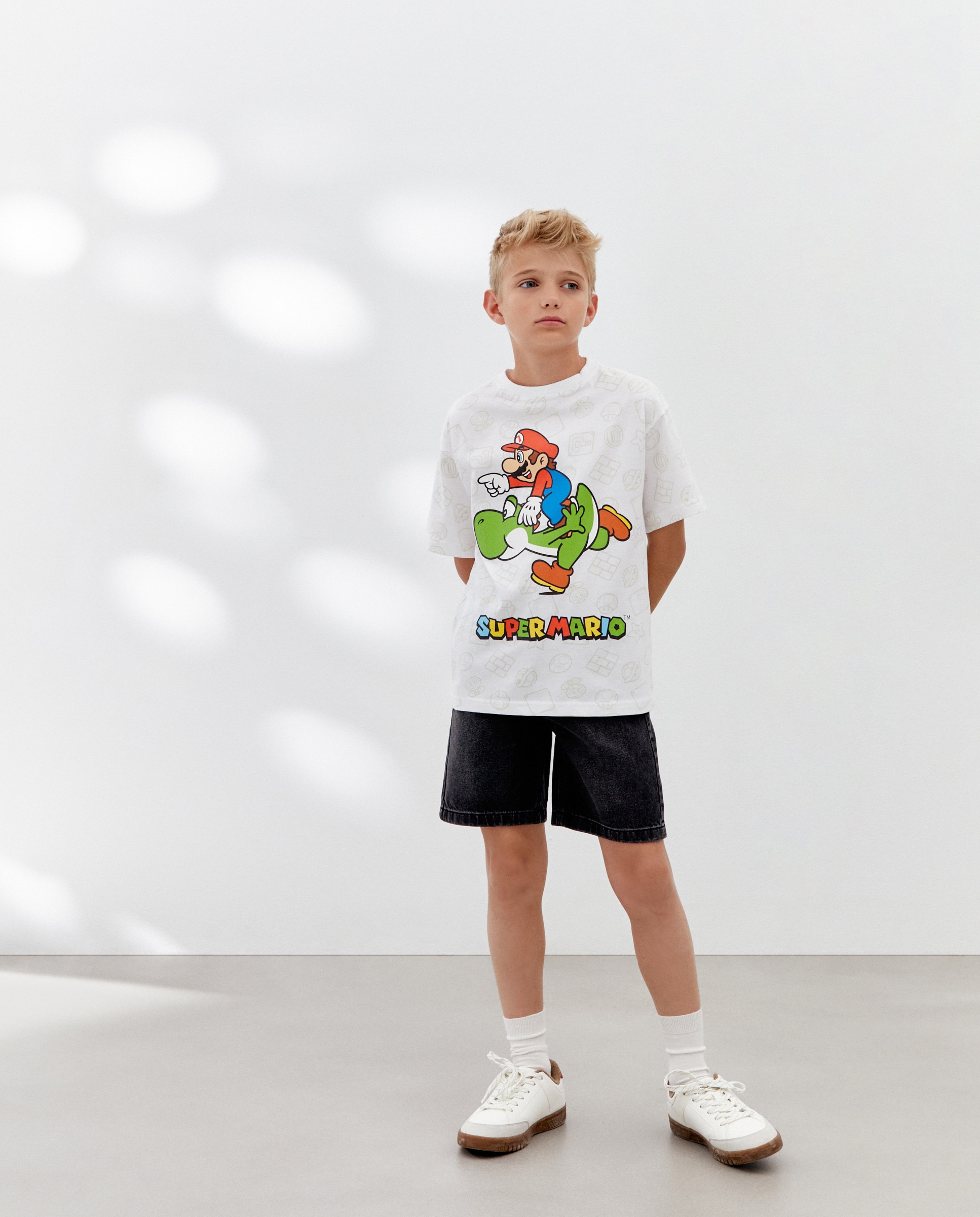 T-shirt Licença Mario Bros com Manga Curta Branco-2