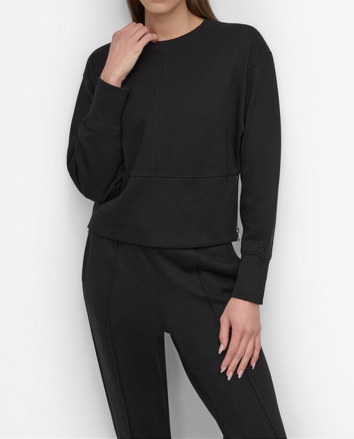 Imagen 0 de Sudadera de mujer de manga larga y cuello redondo.