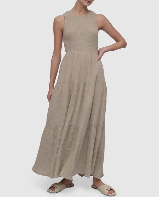 Imagen 0 de Vestido largo sin mangas cuello redondo.
