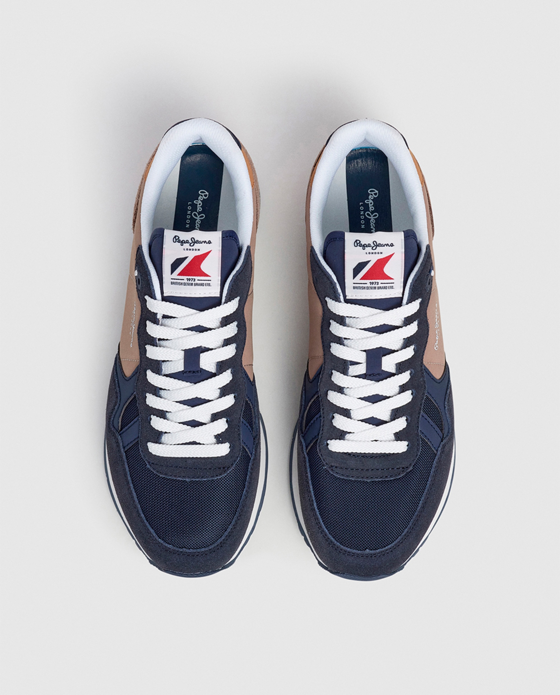 Sapatilhas Brit Colors em Combinação de Material e Cor Azul-marinho-8
