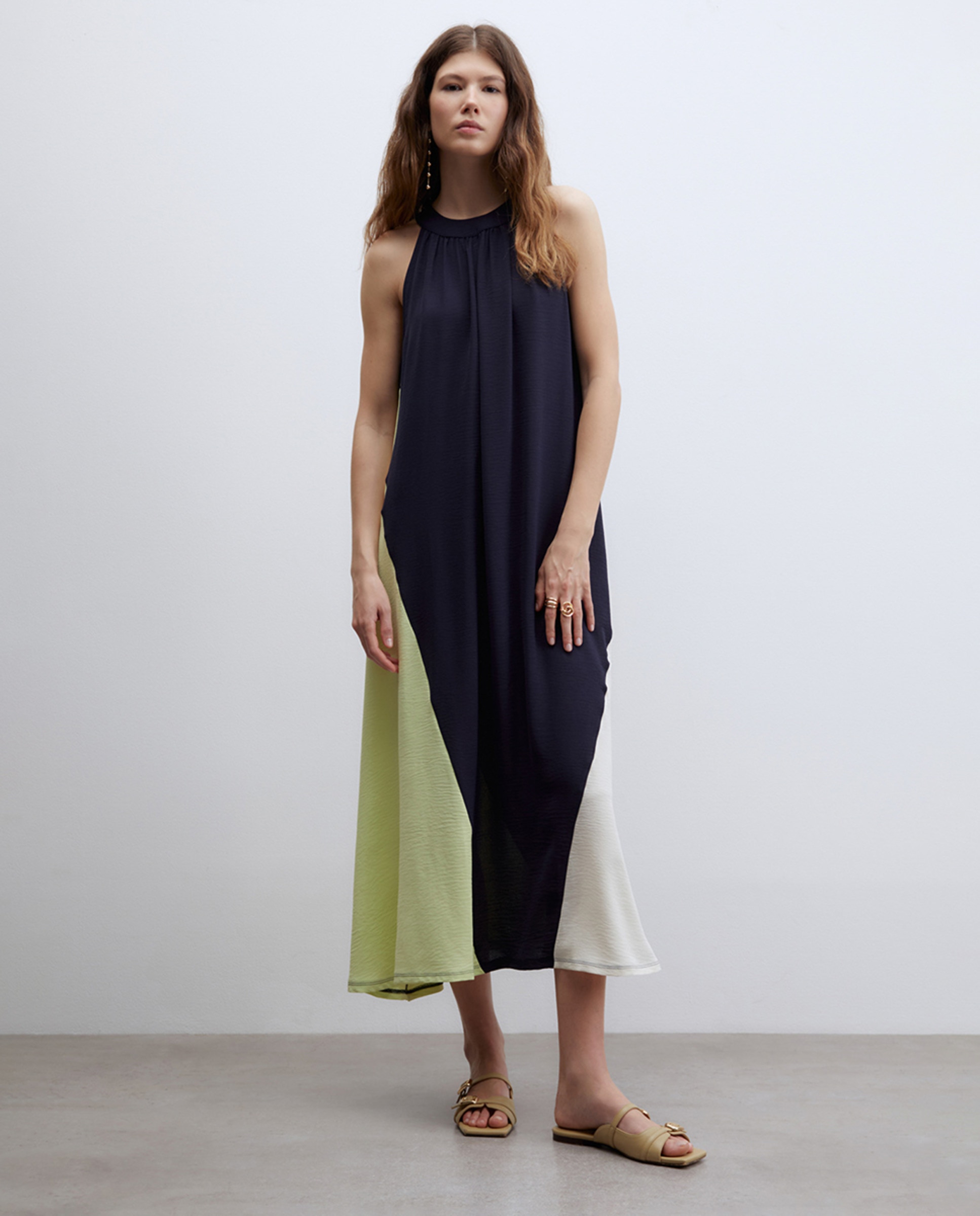 Vestido com Color Block Azul-marinho-1