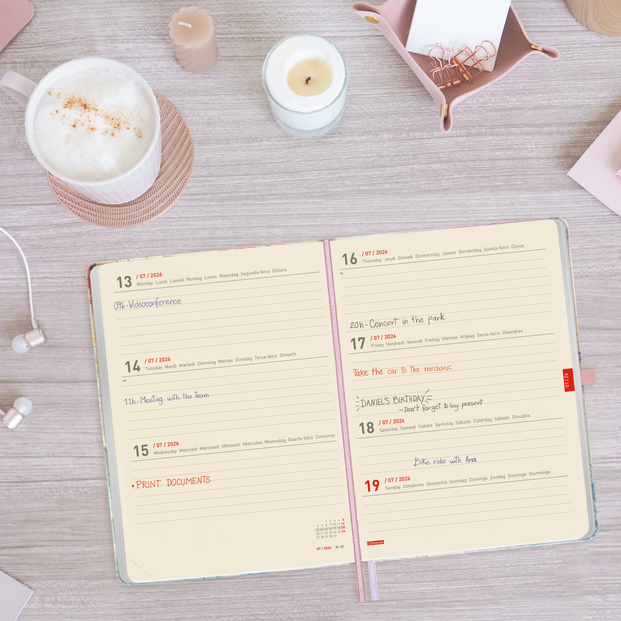 Agenda 18 meses julho 2025-dezembro 2026 Mínimal M5-140x190 mm vista semanal horizontal Pretty Finocam internacional multilingue Multicolor-4