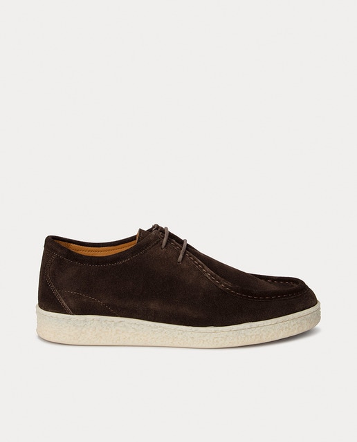 Imagem 0 de Sapatos de Camurça com Sola de Borracha