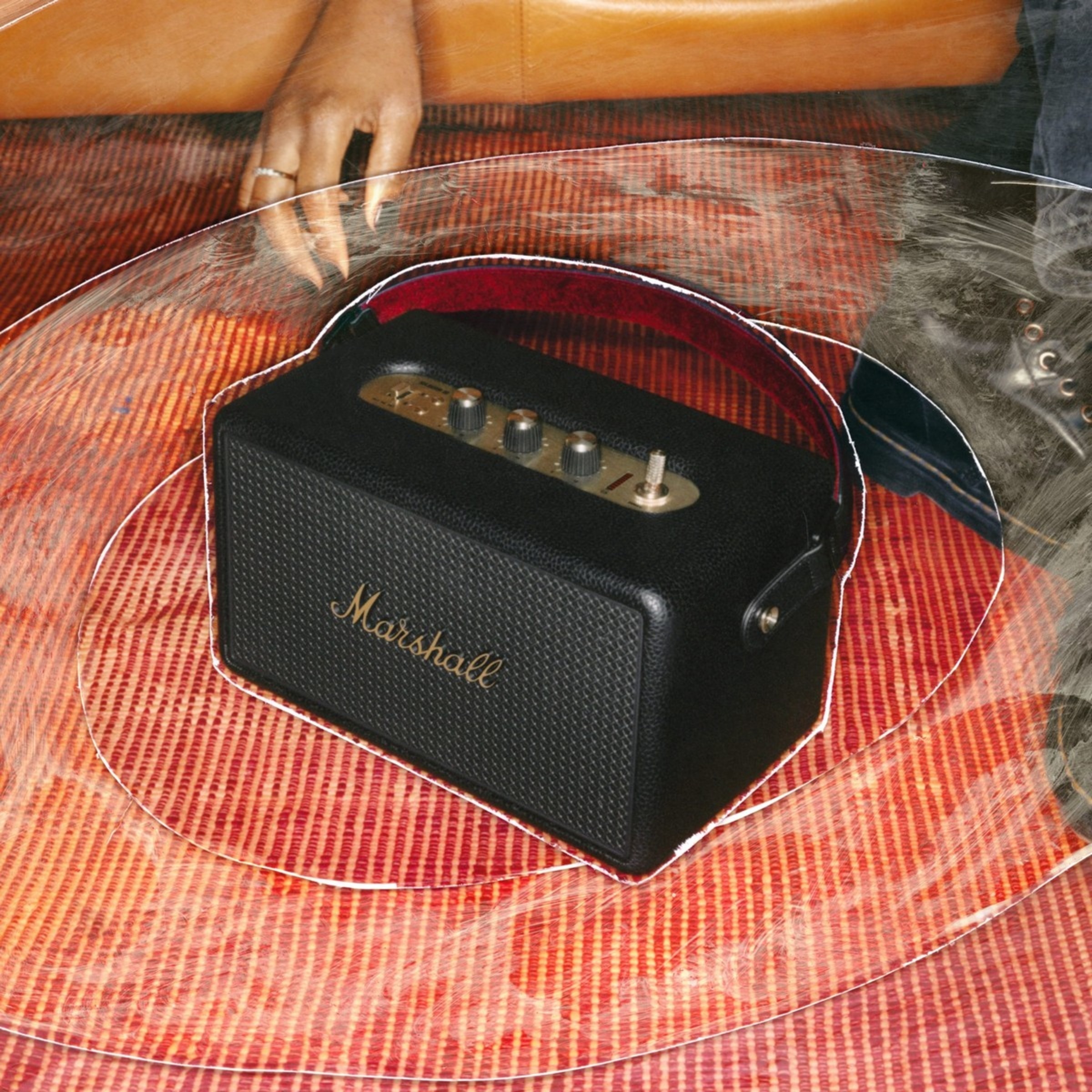 Coluna Marshall Kilburn III - Black and Brass Preto / Bronze-4