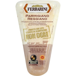 queso italiano de vaca DOP Parmigiano Reggiano cuña 250 g - Ferrarini