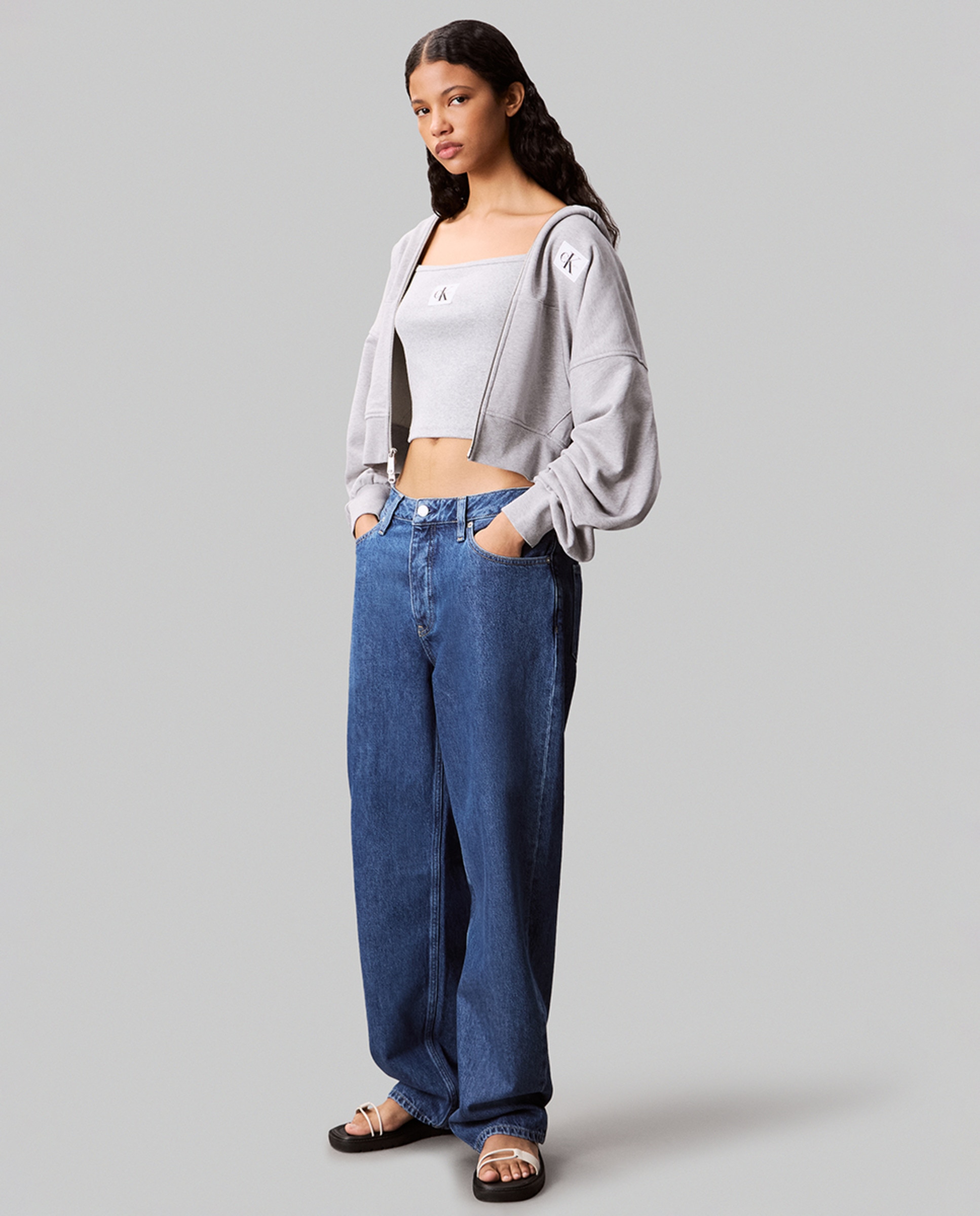 Sweatshirt com Capuz e Fecho de Correr Cinzento-3