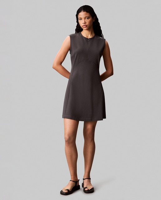 Imagem 0 de Vestido Curto de Malha Milano