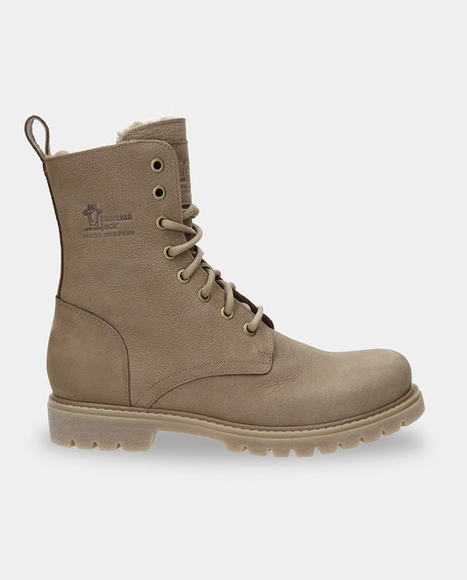 Imagem 0 de Botas em Pele e com Forro de Pelo Sintético
