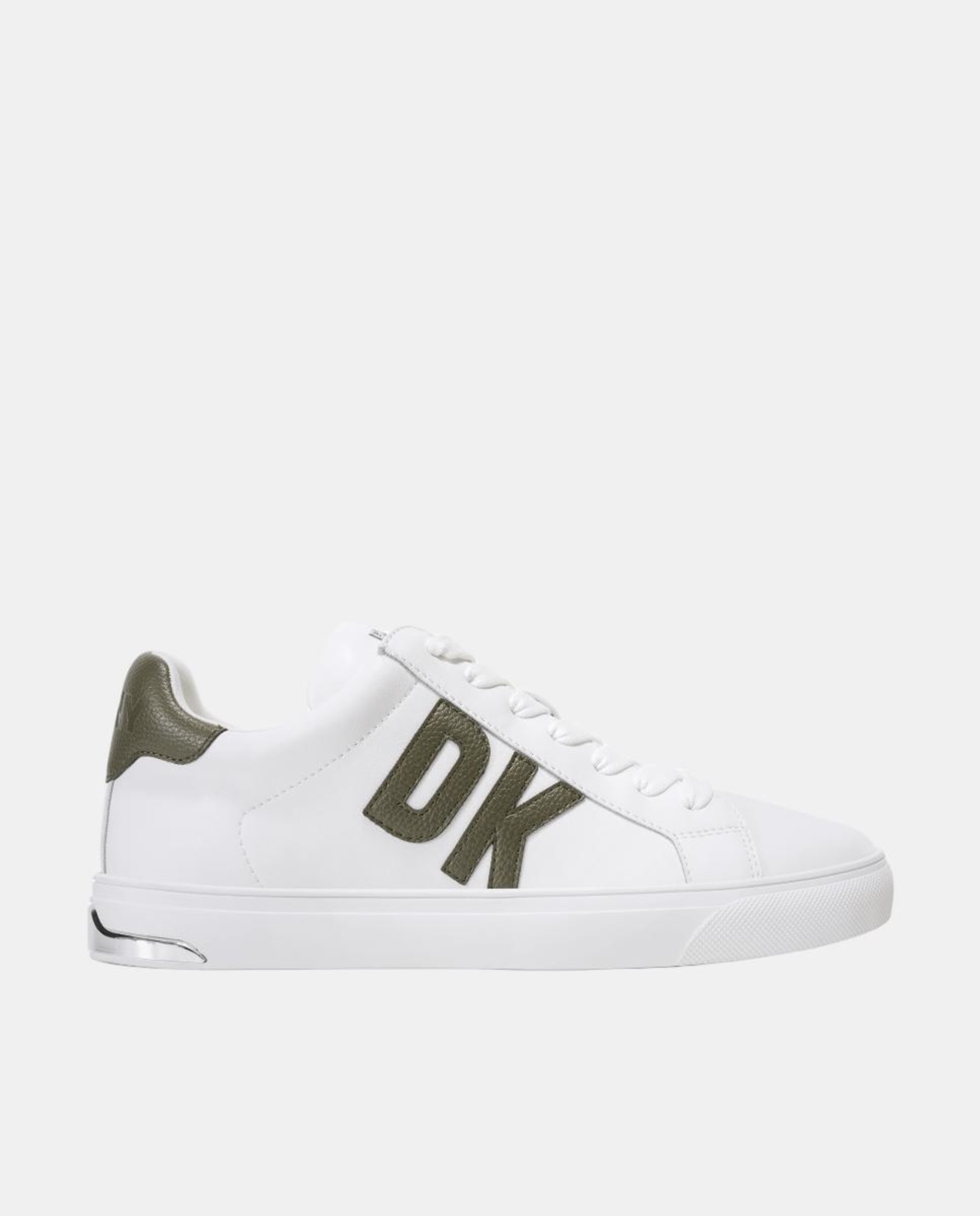 Sapatilhas em Pele Branco-1